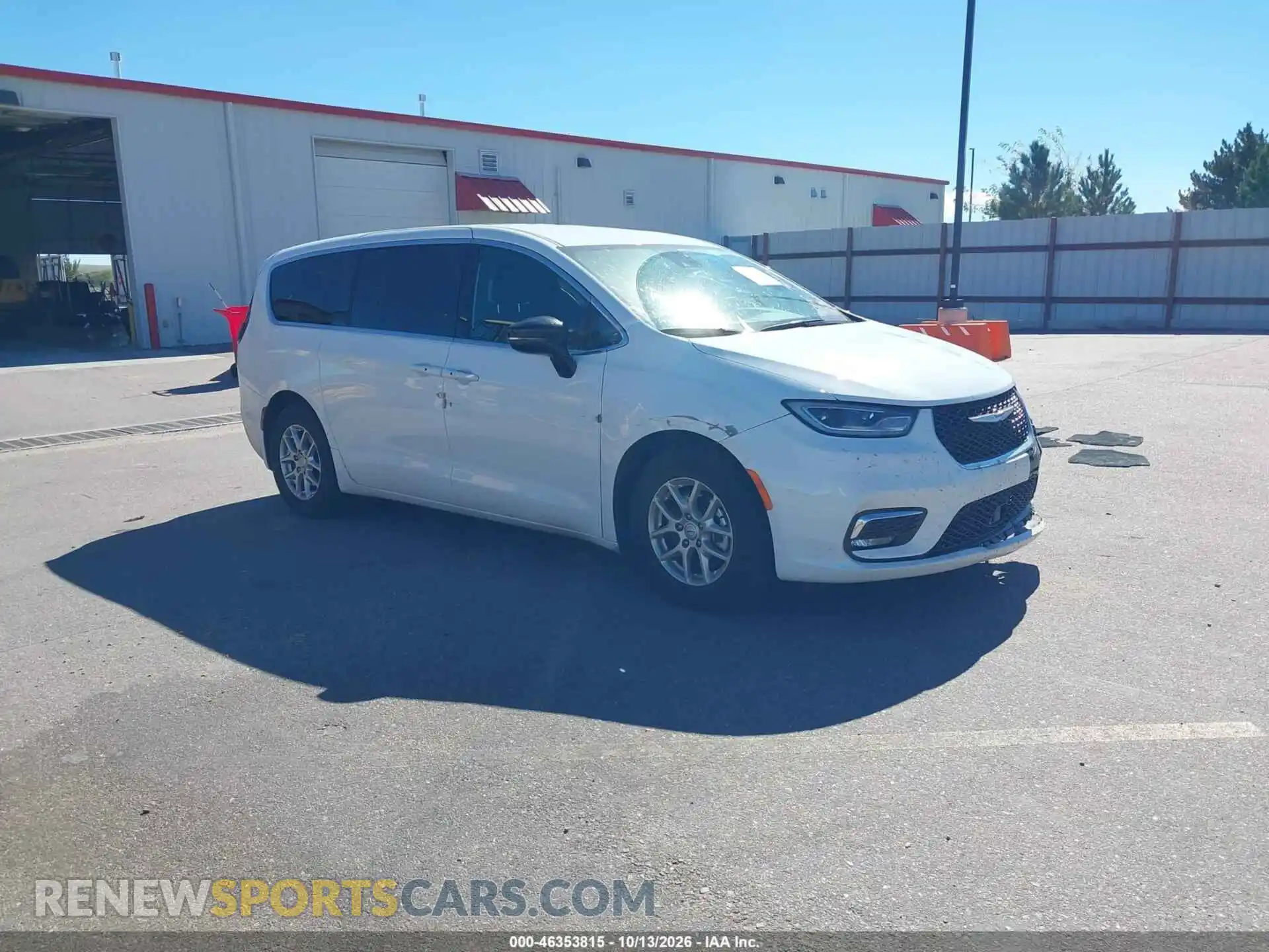 1 Photograph of a damaged car 2C4RC1BG2SR578978 CHRYSLER PACIFICA 2025