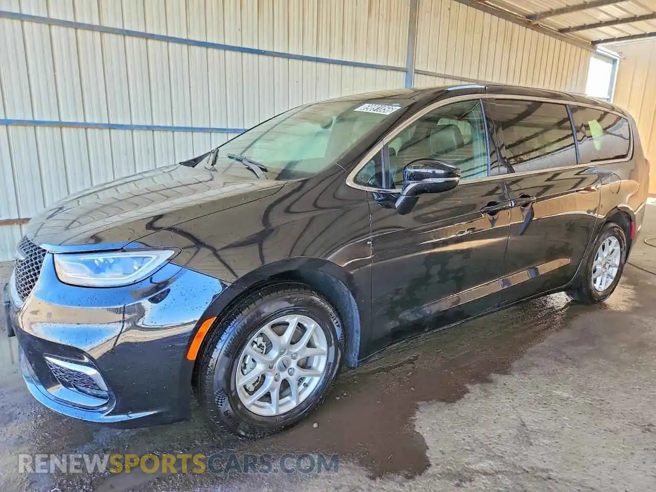 1 Photograph of a damaged car 2C4RC1BG3SR503142 CHRYSLER PACIFICA 2025