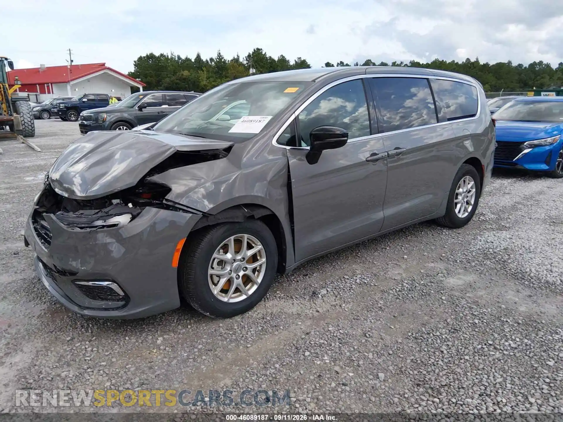 2 Фотография поврежденного автомобиля 2C4RC1BG4SR520841 CHRYSLER PACIFICA 2025
