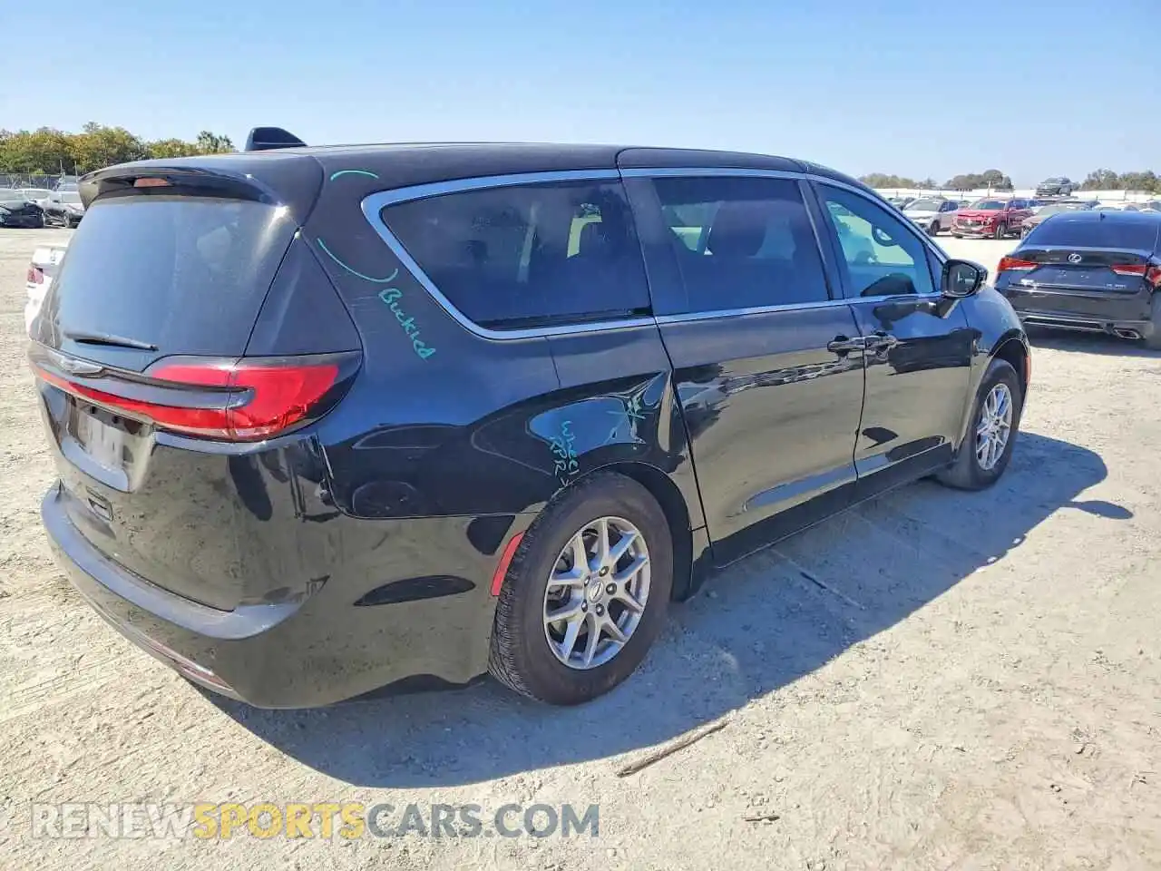 3 Photograph of a damaged car 2C4RC1BG4SR545027 CHRYSLER PACIFICA 2025