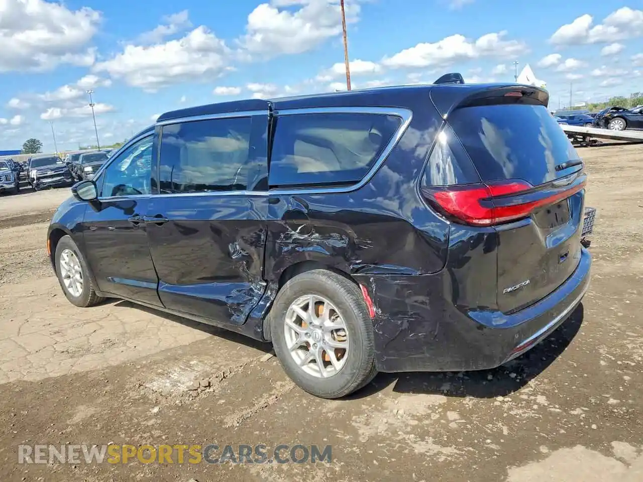 2 fotografías del automóvil dañado 2C4RC1BG4SR569845 CHRYSLER PACIFICA 2025
