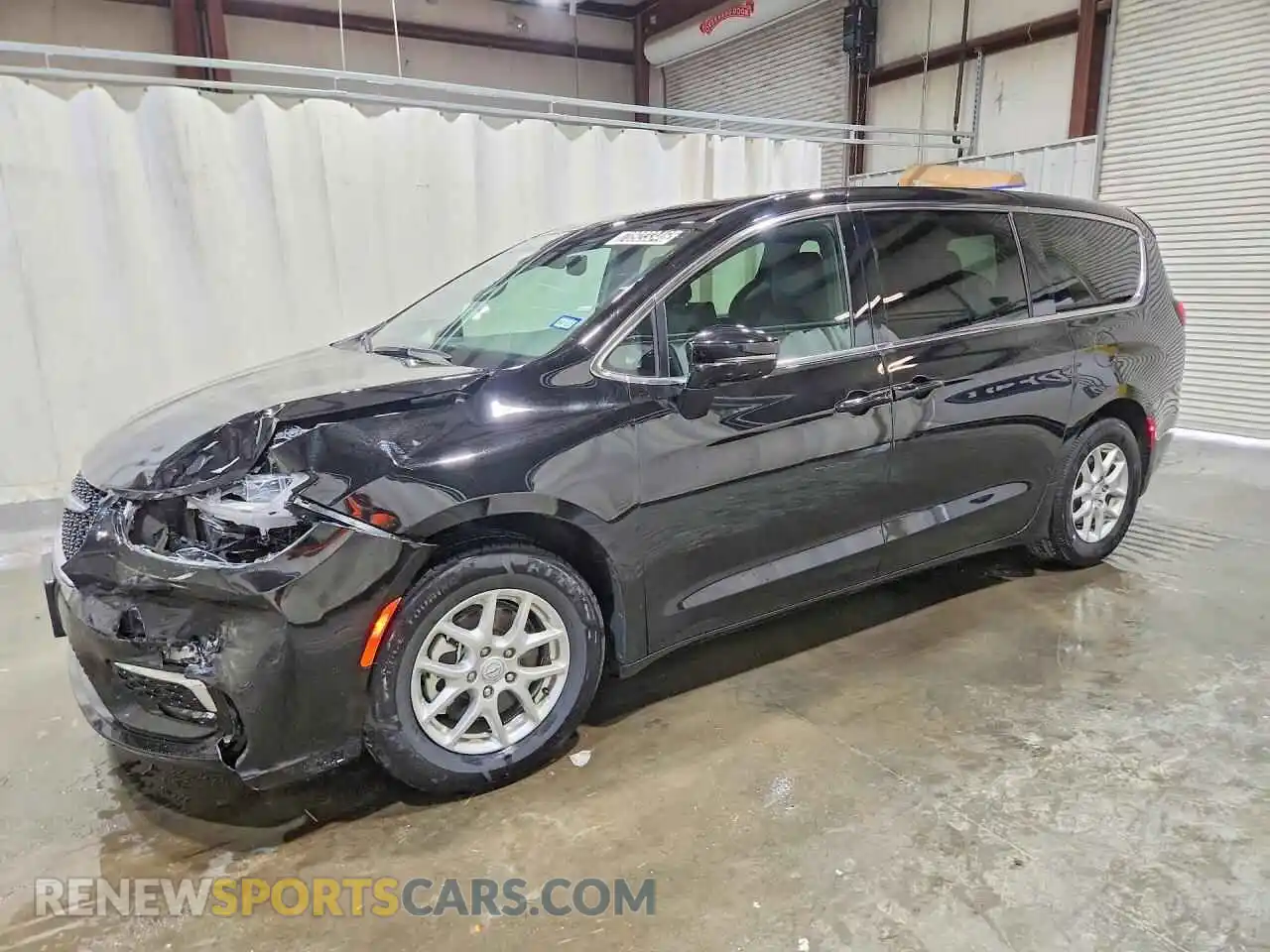 1 Photograph of a damaged car 2C4RC1BG5SR600391 CHRYSLER PACIFICA 2025