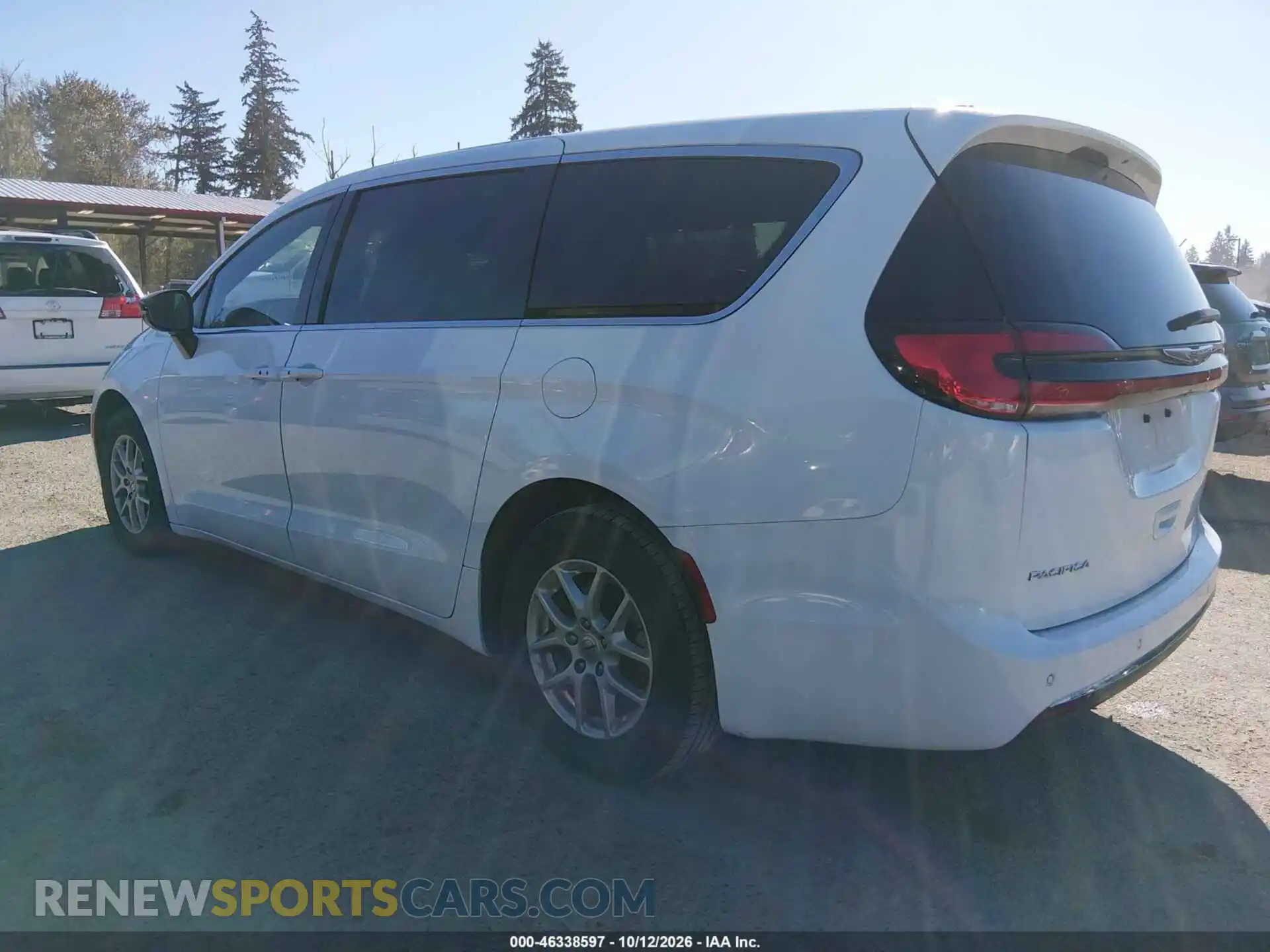 3 Photograph of a damaged car 2C4RC1BG6SR523904 CHRYSLER PACIFICA 2025