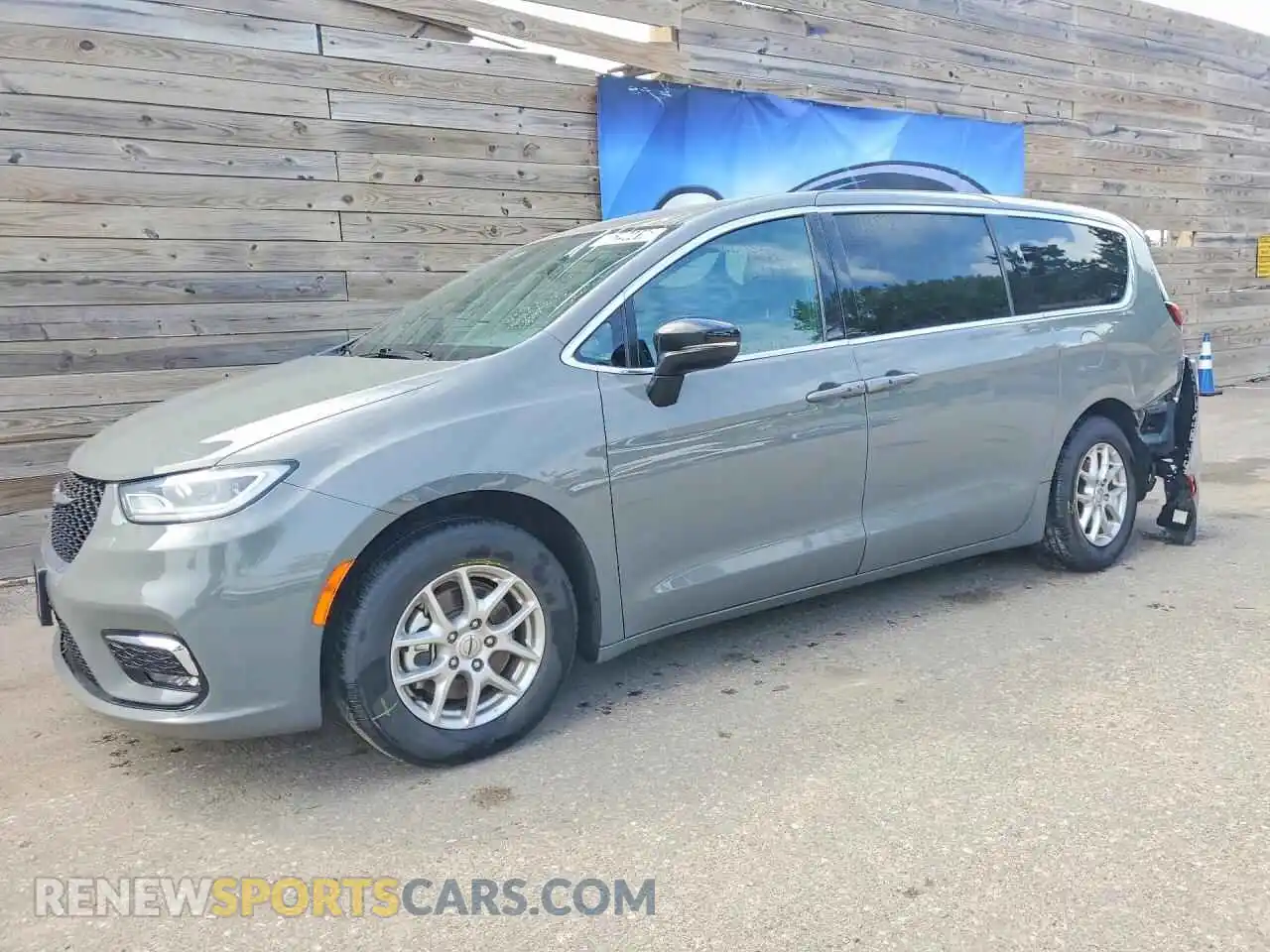1 Photograph of a damaged car 2C4RC1BG6SR541786 CHRYSLER PACIFICA 2025