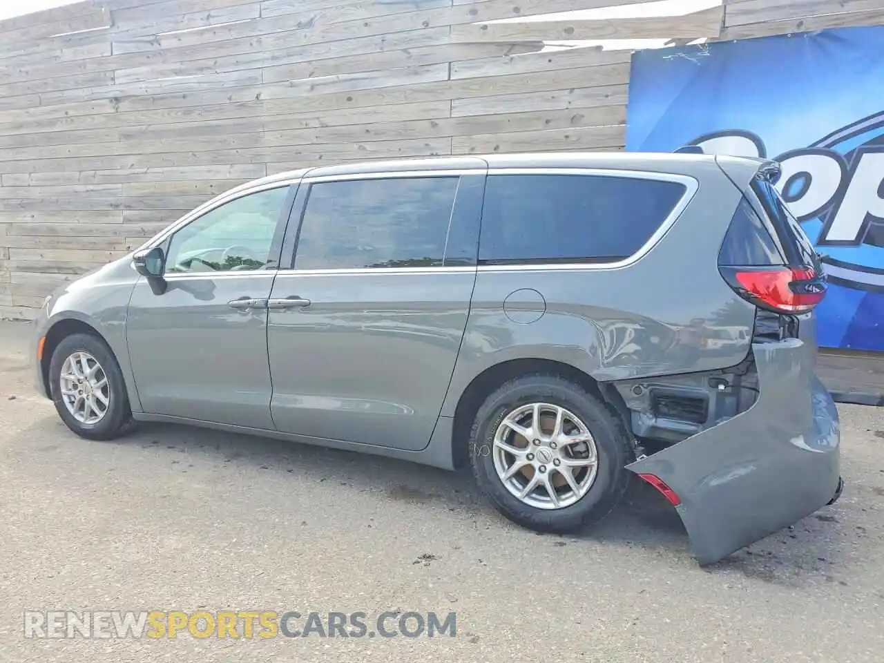 2 Photograph of a damaged car 2C4RC1BG6SR541786 CHRYSLER PACIFICA 2025