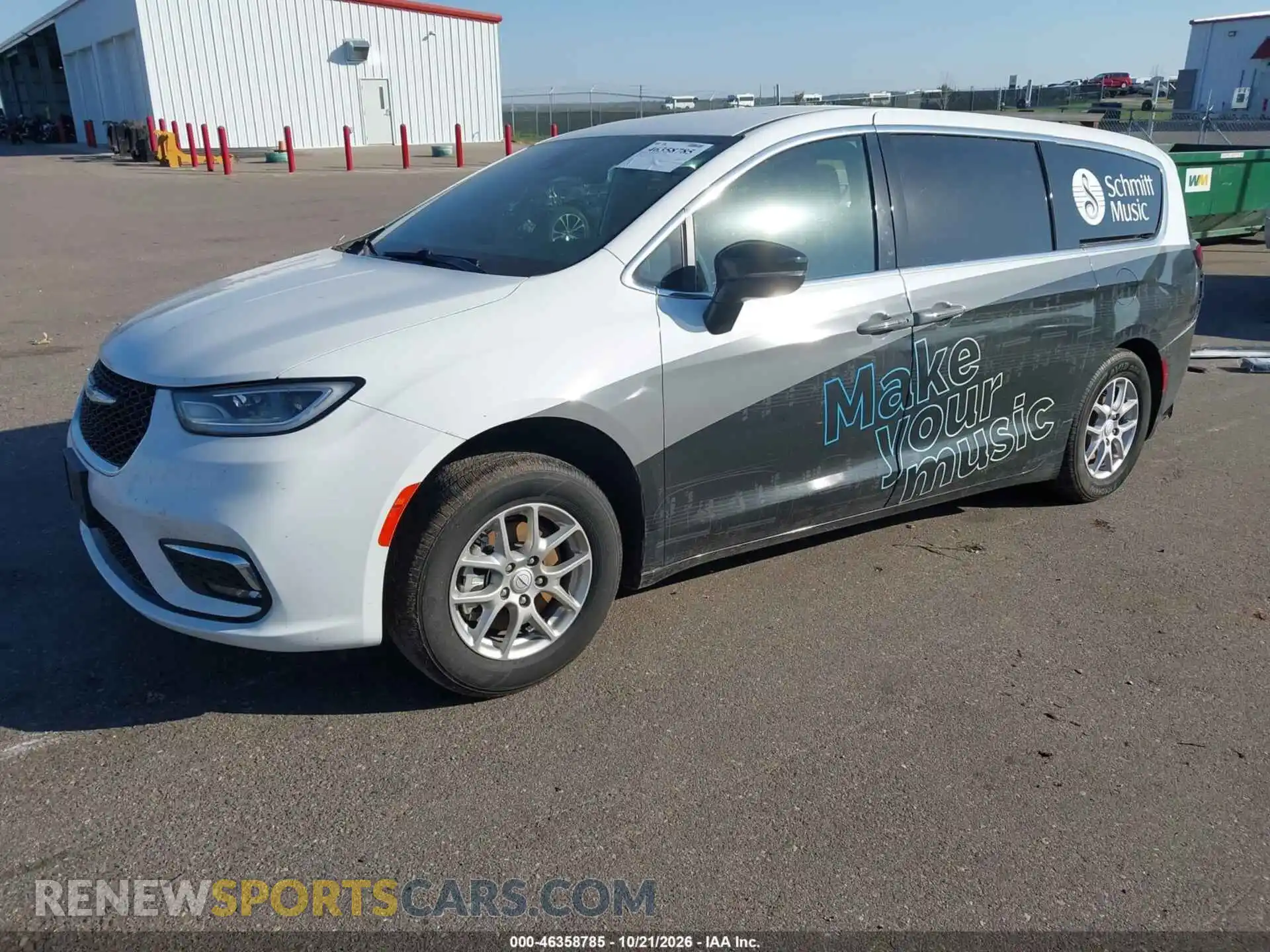 2 Photograph of a damaged car 2C4RC1BG6SR594049 CHRYSLER PACIFICA 2025