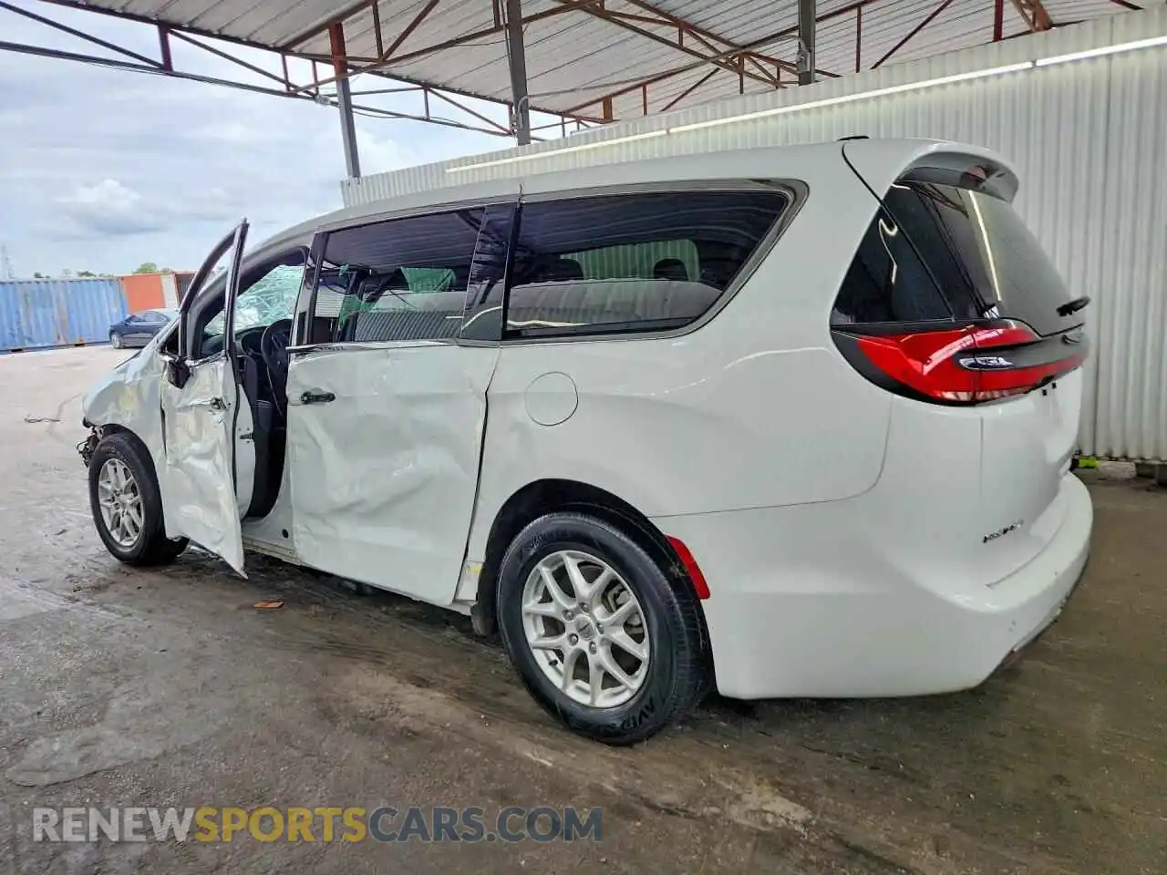 2 Photograph of a damaged car 2C4RC1BG7SR511924 CHRYSLER PACIFICA 2025