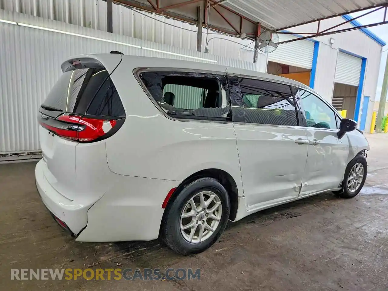 3 Photograph of a damaged car 2C4RC1BG7SR511924 CHRYSLER PACIFICA 2025