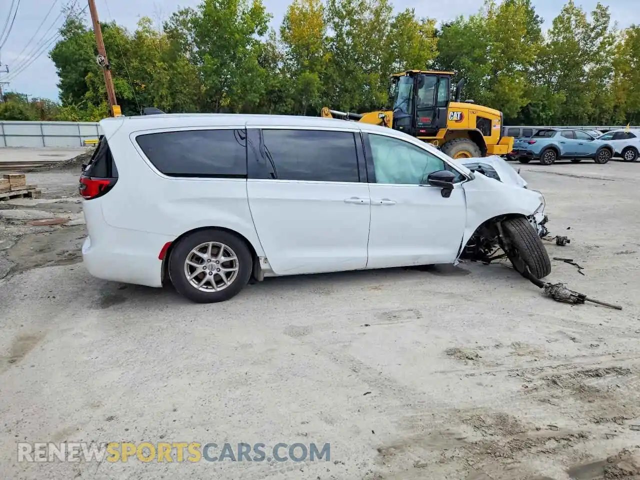 3 Photograph of a damaged car 2C4RC1BG7SR541778 CHRYSLER PACIFICA 2025