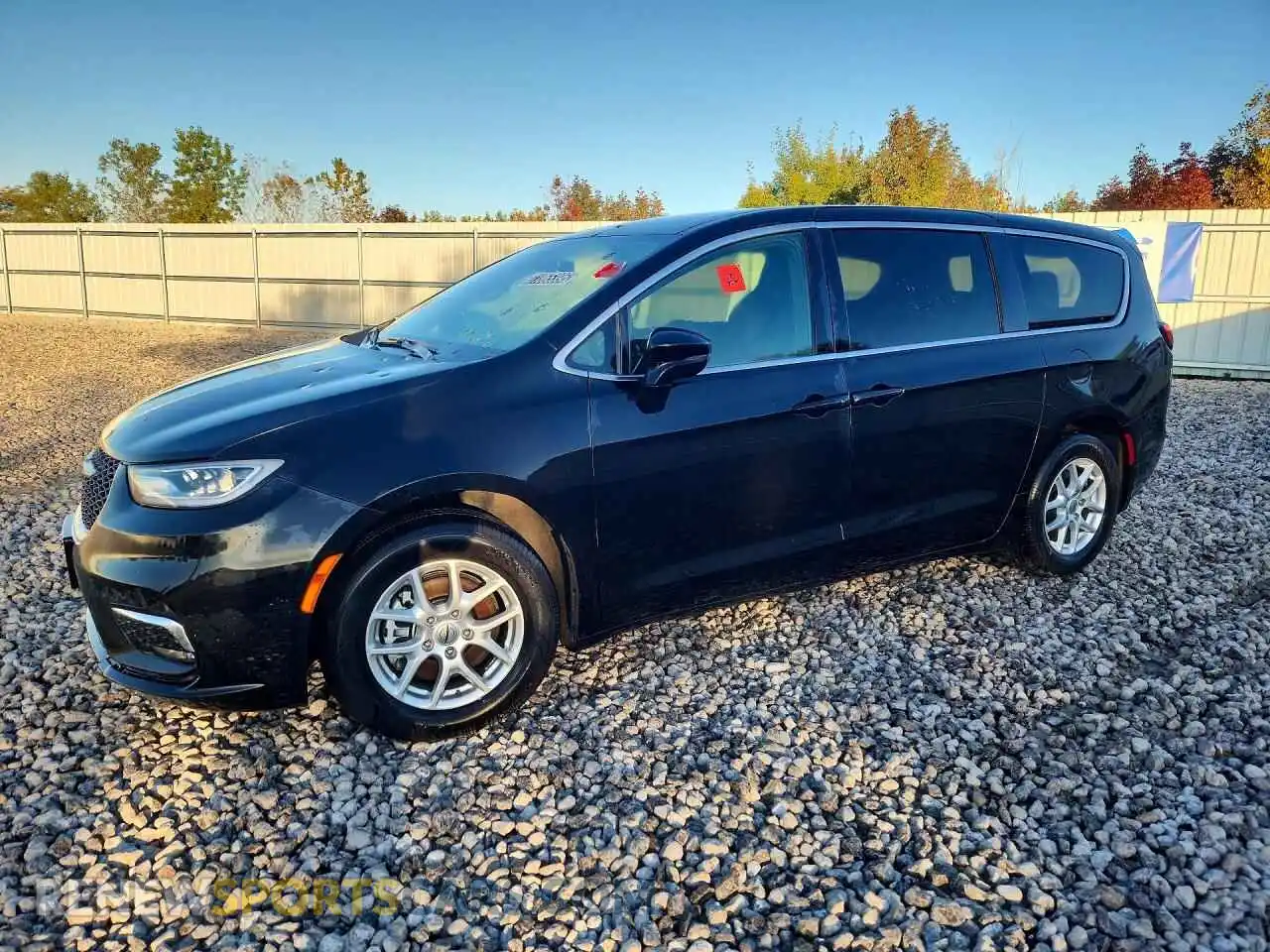 1 Photograph of a damaged car 2C4RC1BG7SR568835 CHRYSLER PACIFICA 2025