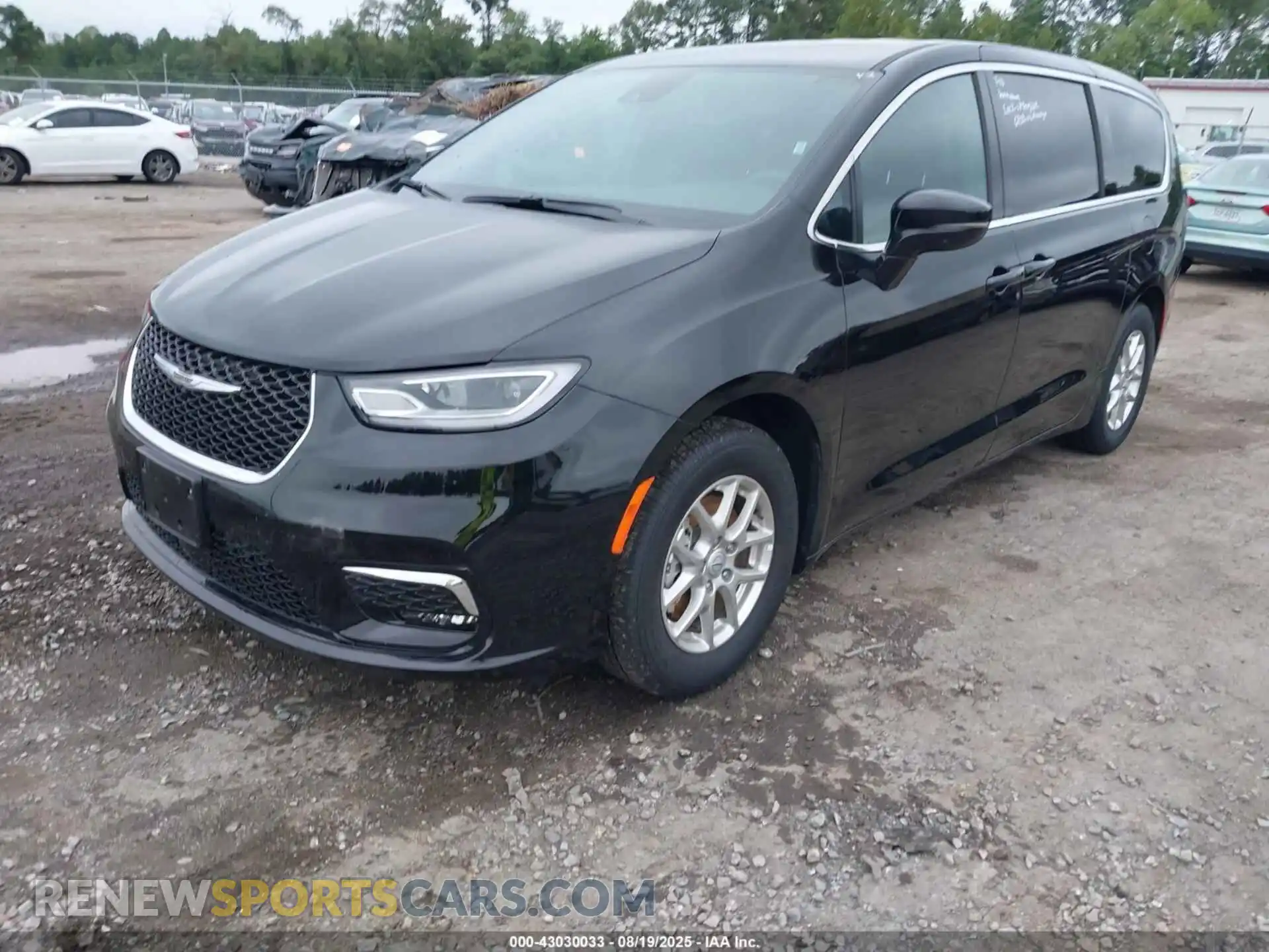 2 Photograph of a damaged car 2C4RC1BG7SR581407 CHRYSLER PACIFICA 2025