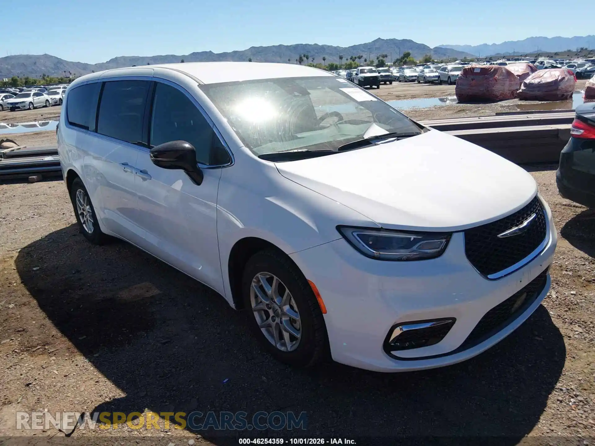 1 Photograph of a damaged car 2C4RC1BG8SR520499 CHRYSLER PACIFICA 2025