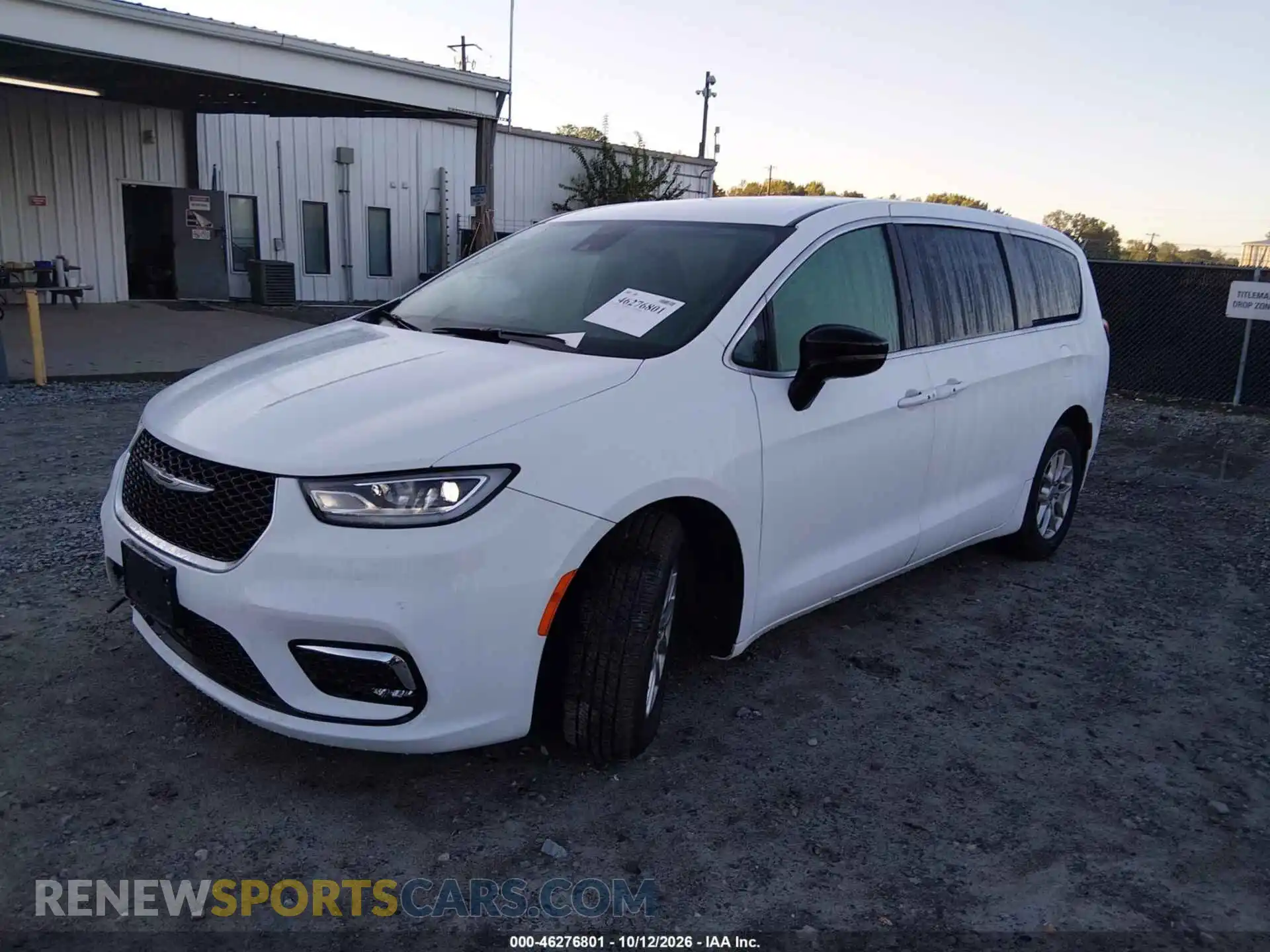 2 Photograph of a damaged car 2C4RC1BG8SR560999 CHRYSLER PACIFICA 2025