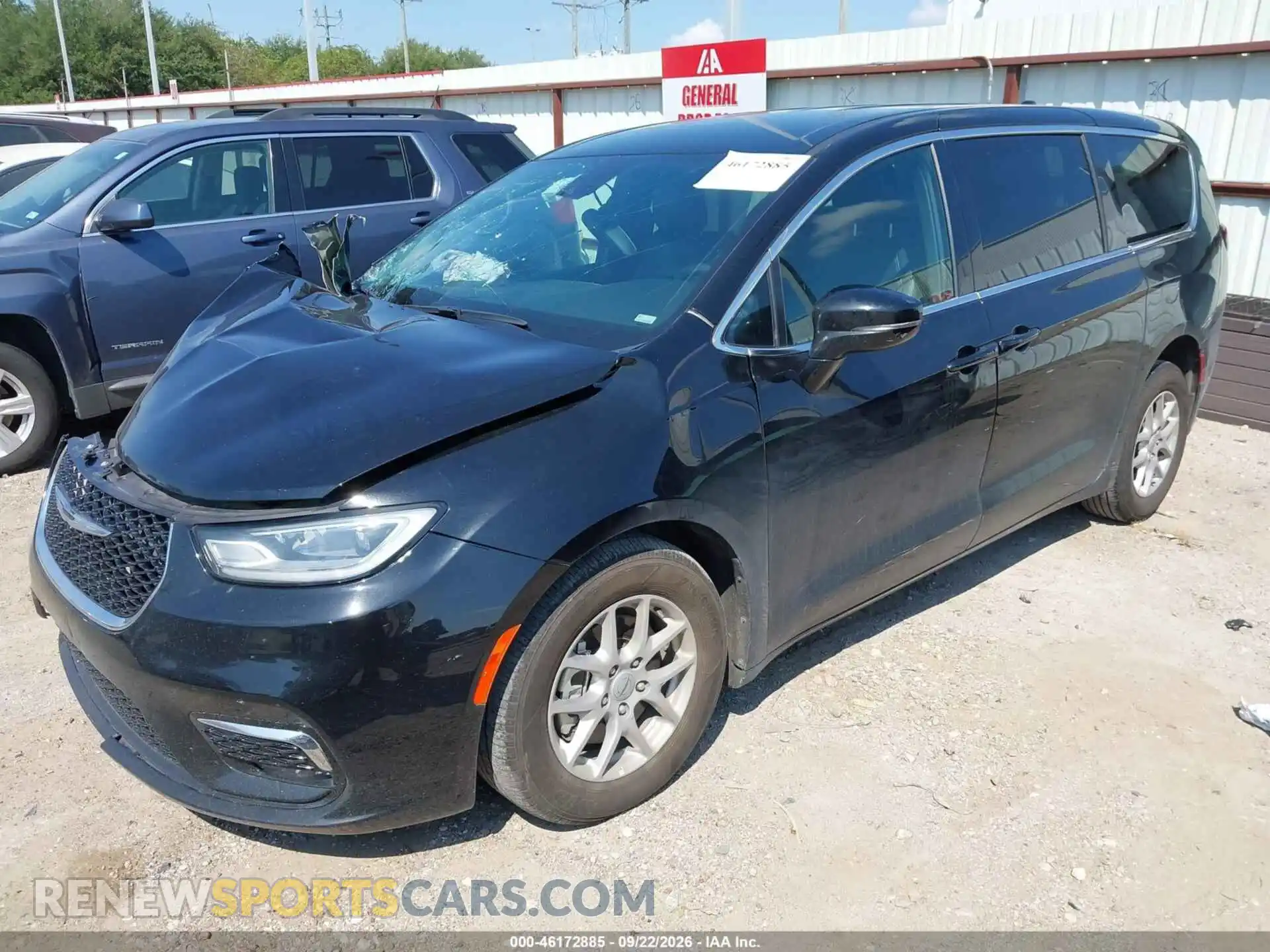 2 Photograph of a damaged car 2C4RC1BG9SR506451 CHRYSLER PACIFICA 2025
