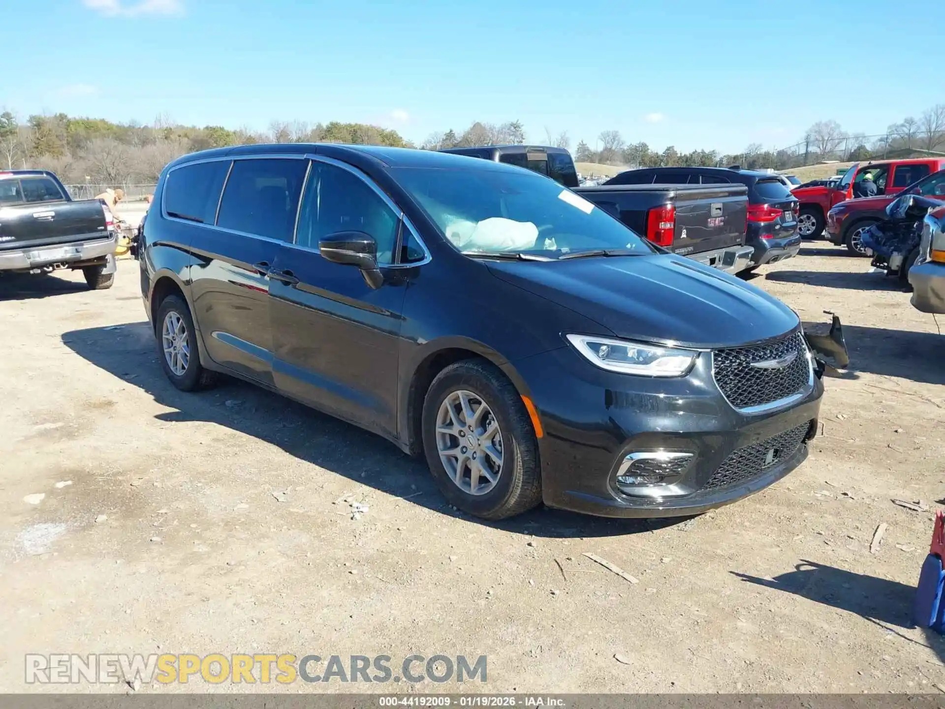 1 Photograph of a damaged car 2C4RC1BG9SR557951 CHRYSLER PACIFICA 2025
