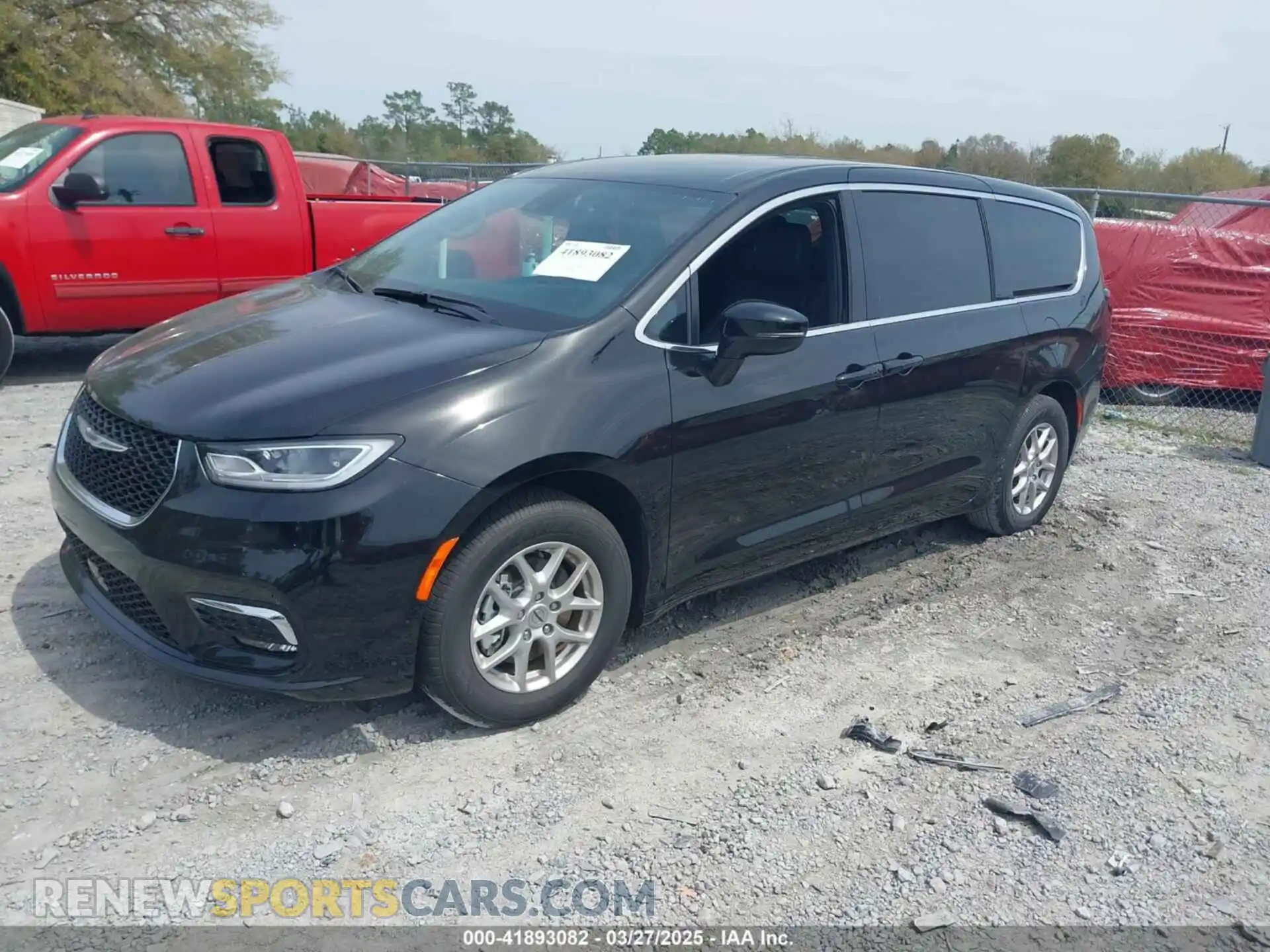 2 Photograph of a damaged car 2C4RC1BGXSR532444 CHRYSLER PACIFICA 2025