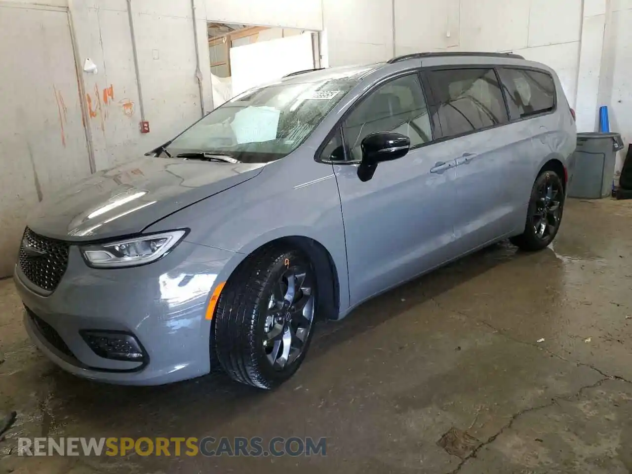 1 Photograph of a damaged car 2C4RC1GG0SR552937 CHRYSLER PACIFICA 2025