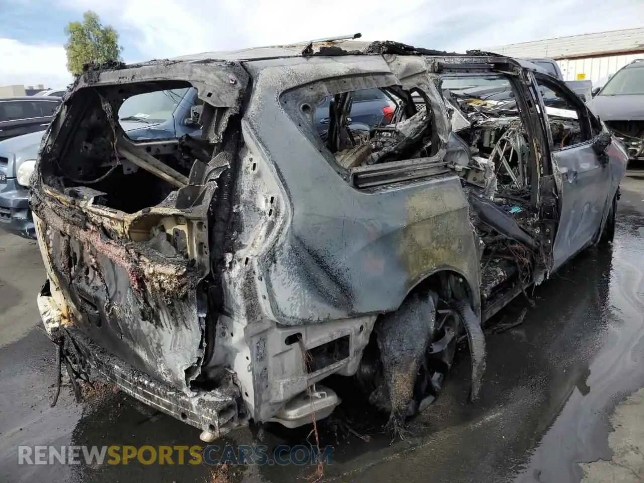 3 Photograph of a damaged car 2C4RC1GG2SR555001 CHRYSLER PACIFICA 2025