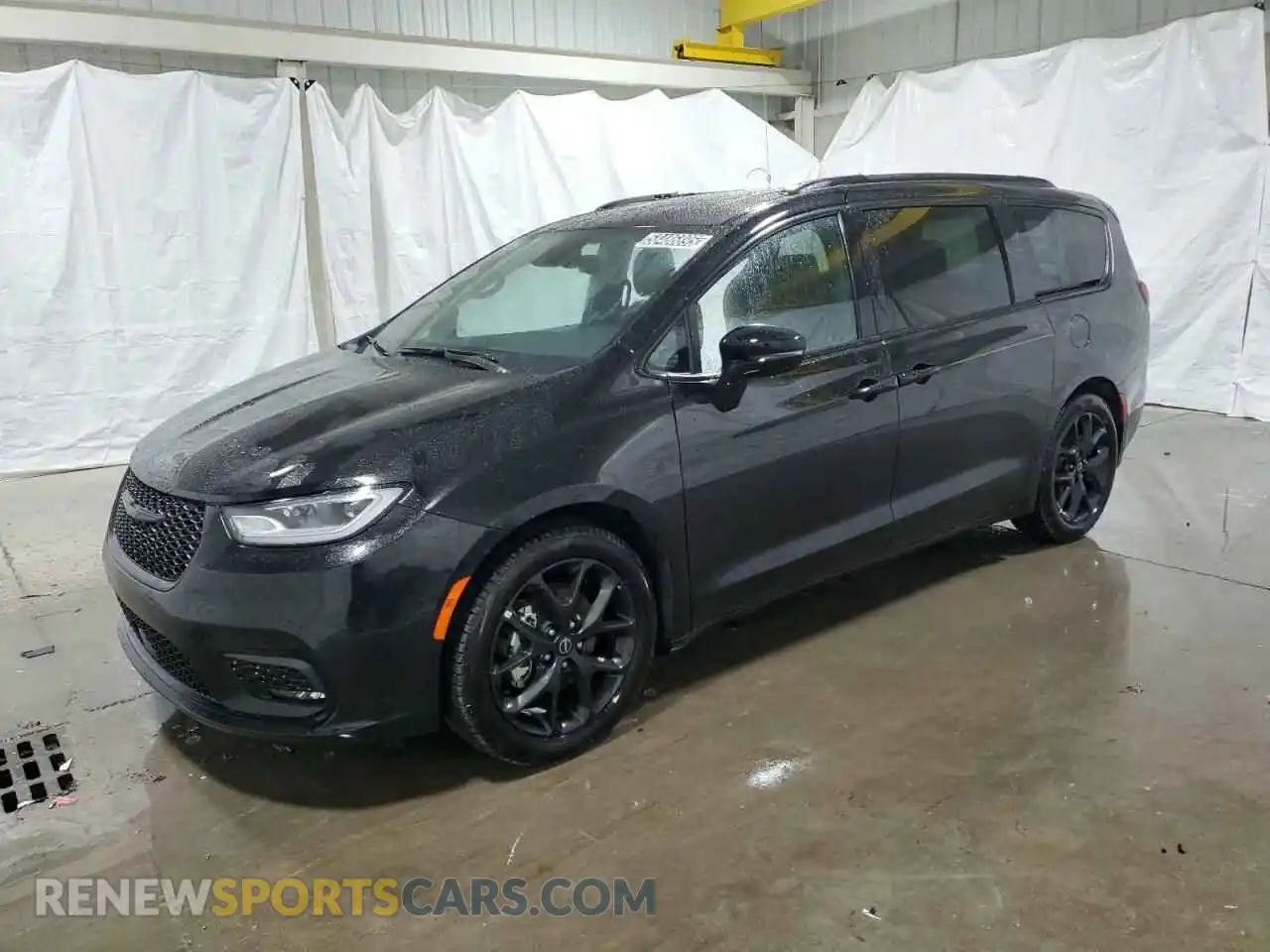 1 Photograph of a damaged car 2C4RC1GG3SR550826 CHRYSLER PACIFICA 2025