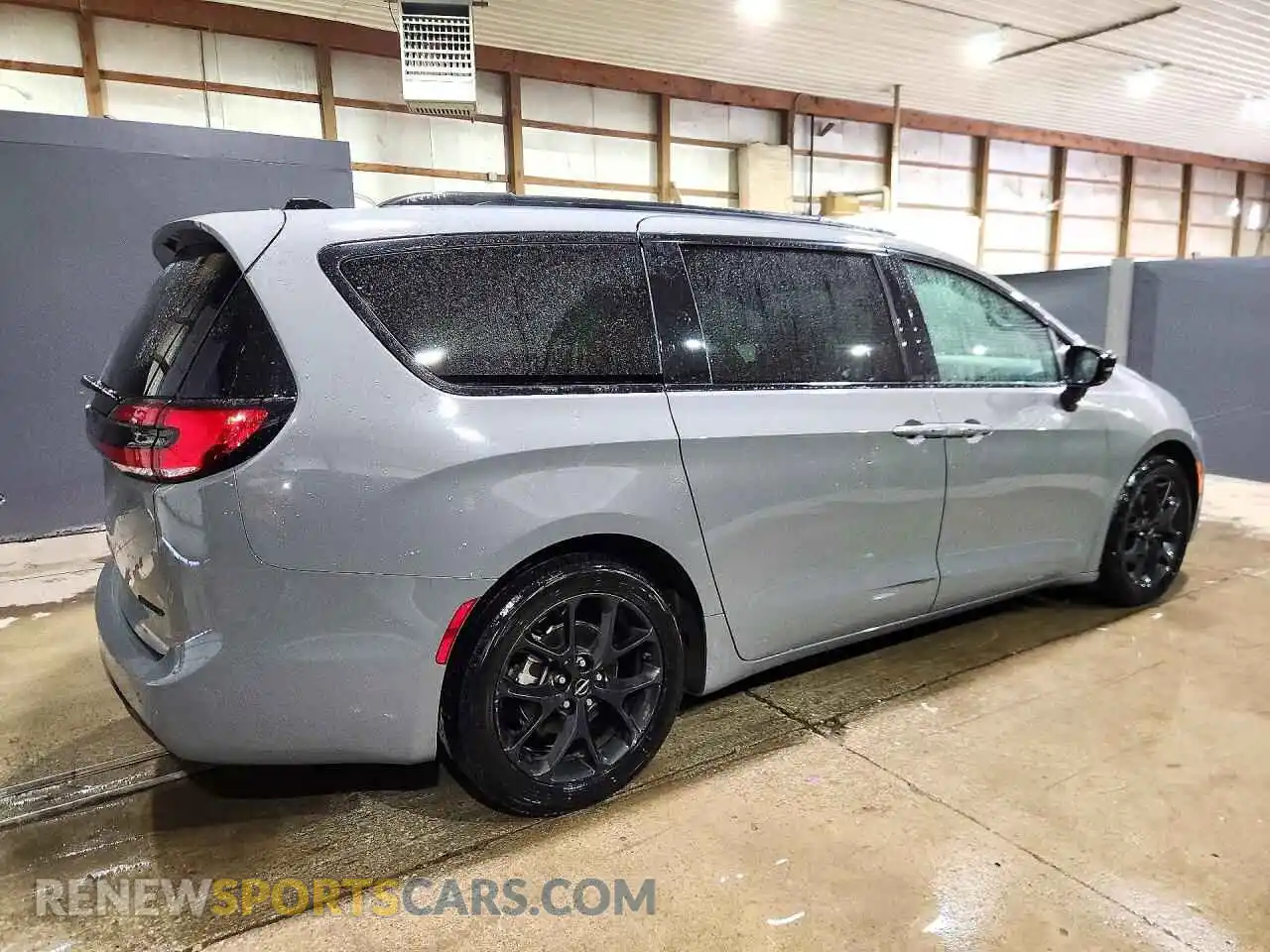 3 Photograph of a damaged car 2C4RC1GGXSR524417 CHRYSLER PACIFICA 2025
