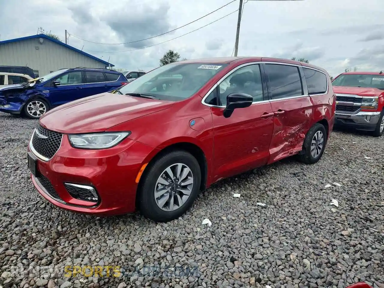 1 Фотография поврежденного автомобиля 2C4RC1S71SR538388 CHRYSLER PACIFICA 2025
