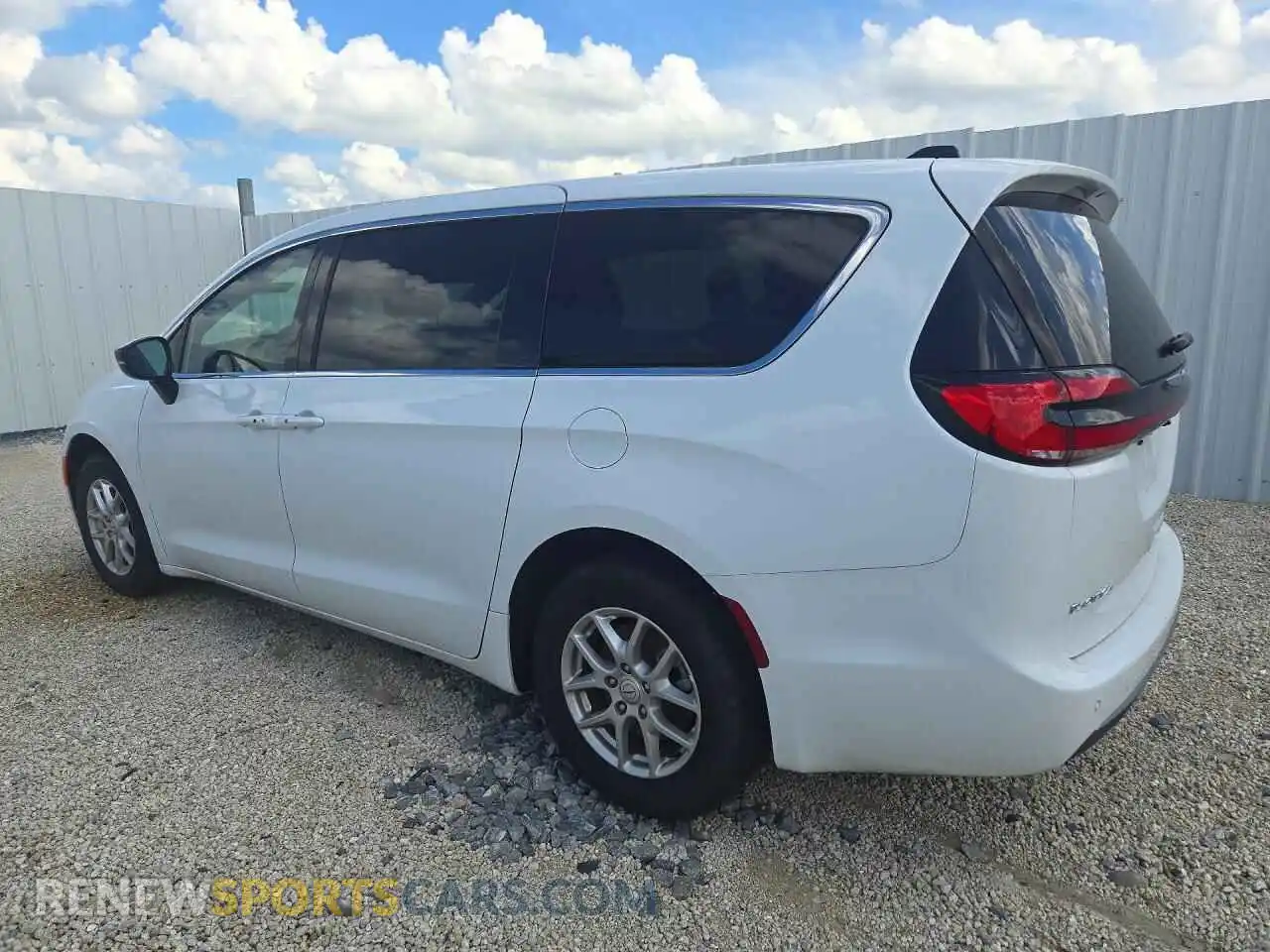 2 Photograph of a damaged car 2C4RC1BG0TR179469 CHRYSLER PACIFICA 2026