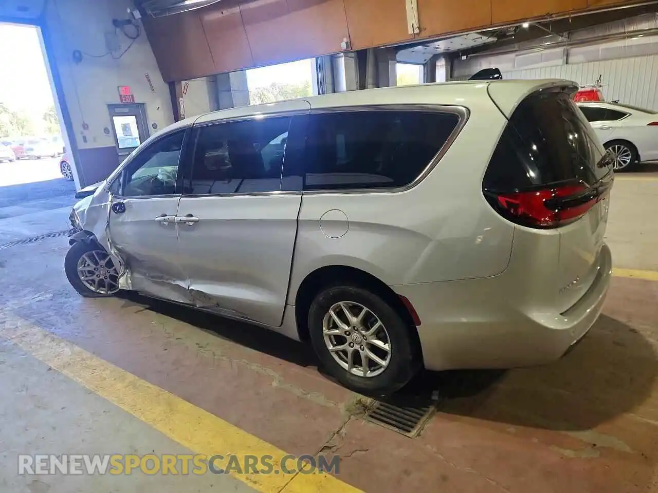 2 Photograph of a damaged car 2C4RC1BG0TR180413 CHRYSLER PACIFICA 2026