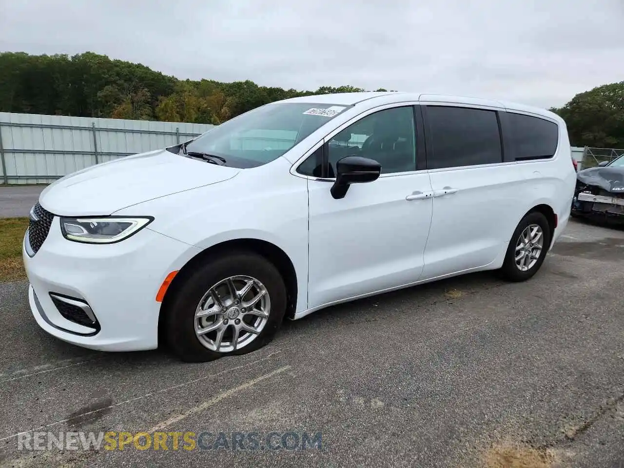 1 Photograph of a damaged car 2C4RC1BG0TR272749 CHRYSLER PACIFICA 2026