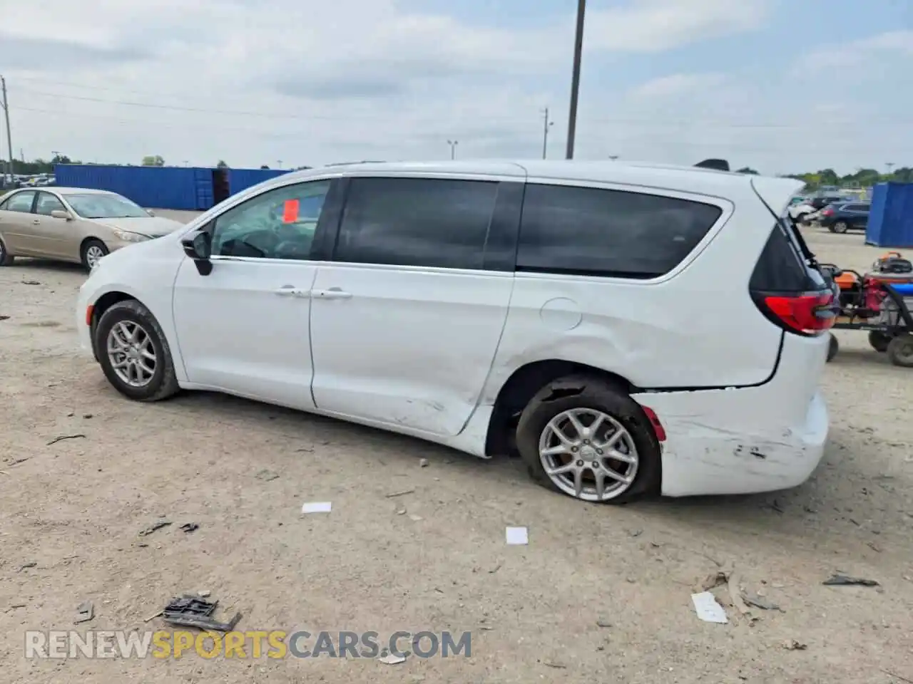 2 fotografías del automóvil dañado 2C4RC1BG0TR278485 CHRYSLER PACIFICA 2026