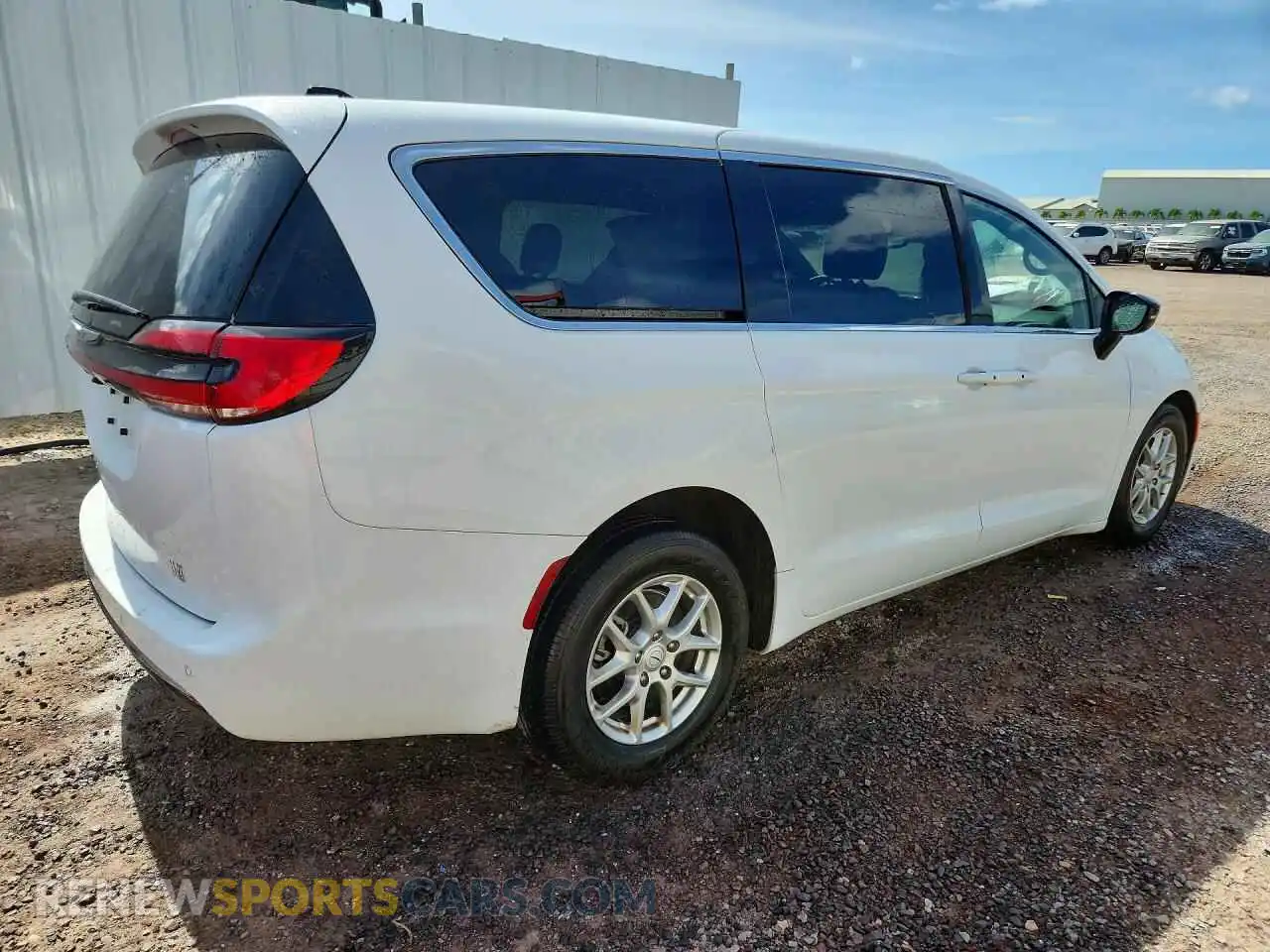 3 Photograph of a damaged car 2C4RC1BG2TR182924 CHRYSLER PACIFICA 2026