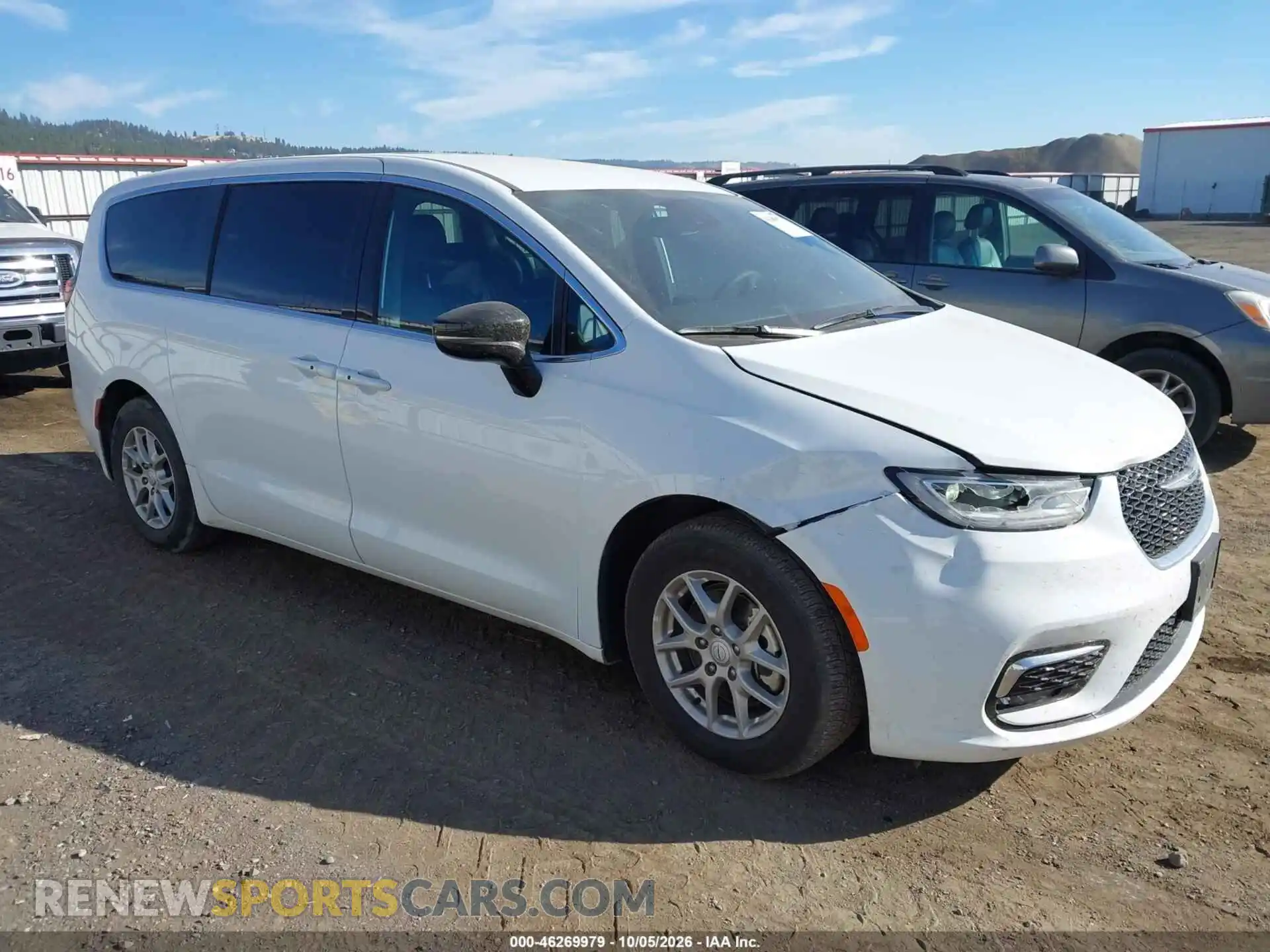 1 Photograph of a damaged car 2C4RC1BG3TR209306 CHRYSLER PACIFICA 2026