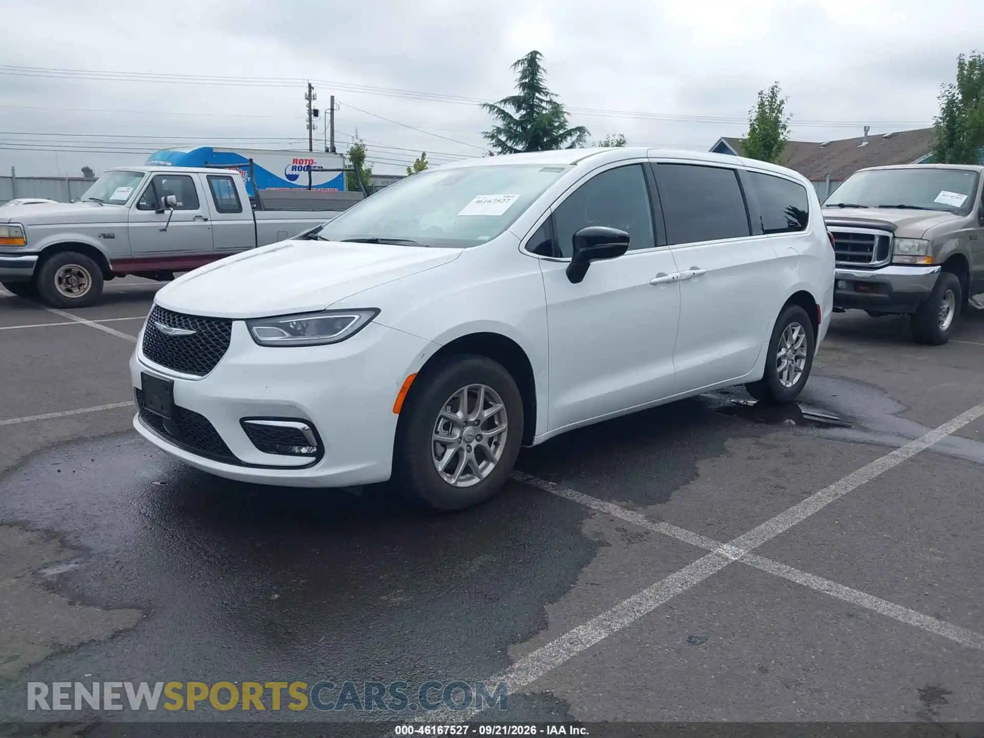 2 Фотография поврежденного автомобиля 2C4RC1BG3TR254455 CHRYSLER PACIFICA 2026