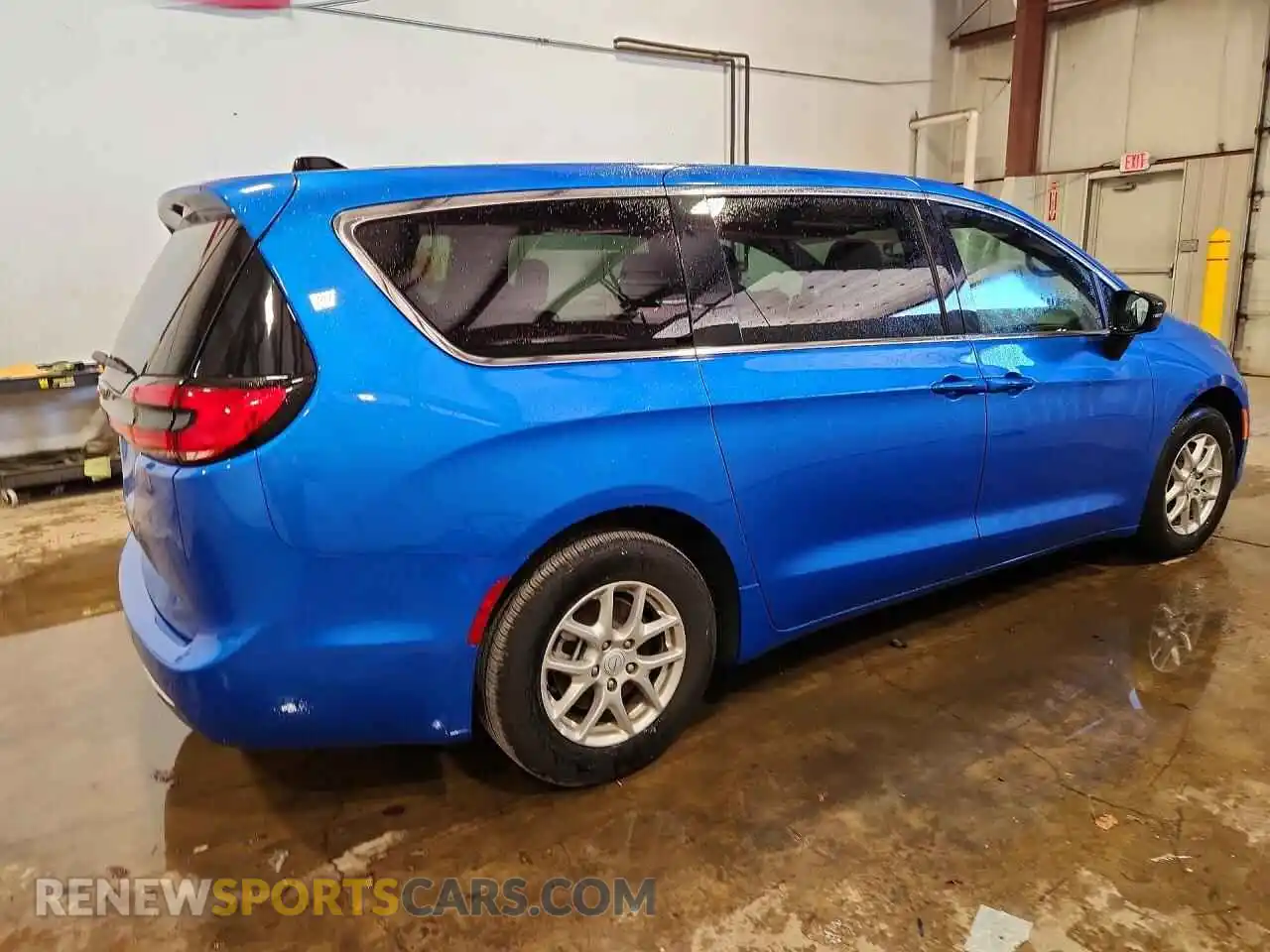 3 Photograph of a damaged car 2C4RC1BG3TR277671 CHRYSLER PACIFICA 2026