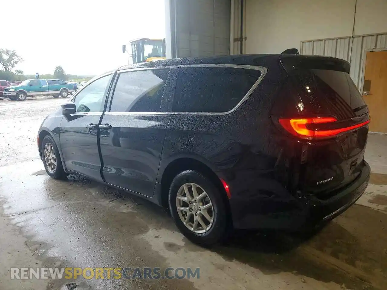 2 Photograph of a damaged car 2C4RC1BG4TR278473 CHRYSLER PACIFICA 2026
