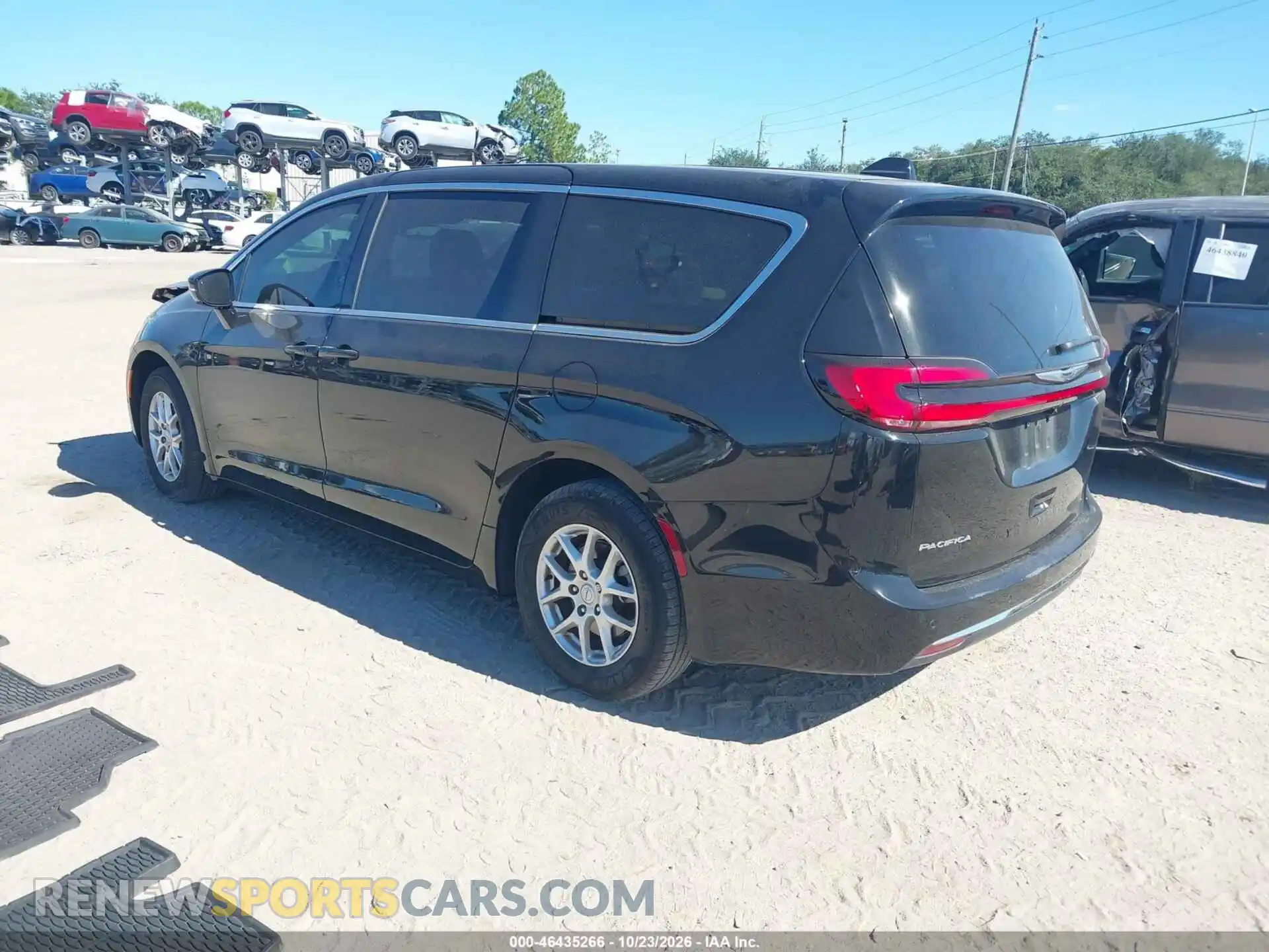 3 Фотография поврежденного автомобиля 2C4RC1BG5TR152946 CHRYSLER PACIFICA 2026