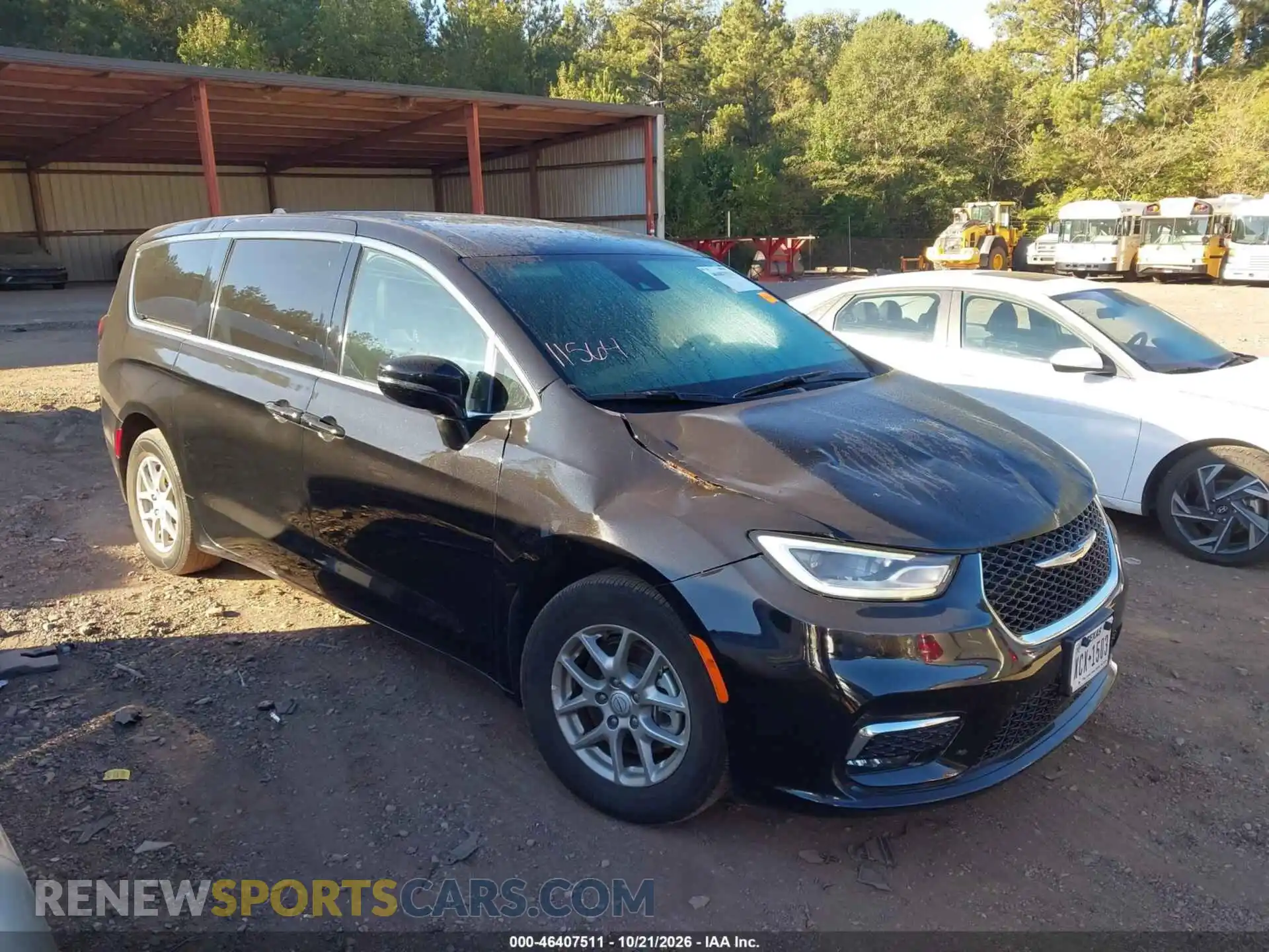 1 Photograph of a damaged car 2C4RC1BG7TR155203 CHRYSLER PACIFICA 2026