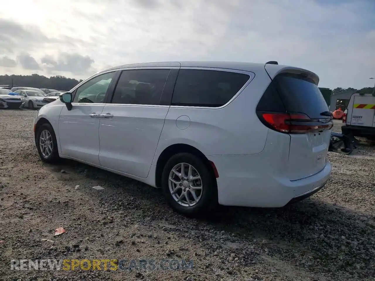 2 Photograph of a damaged car 2C4RC1BG8TR239708 CHRYSLER PACIFICA 2026