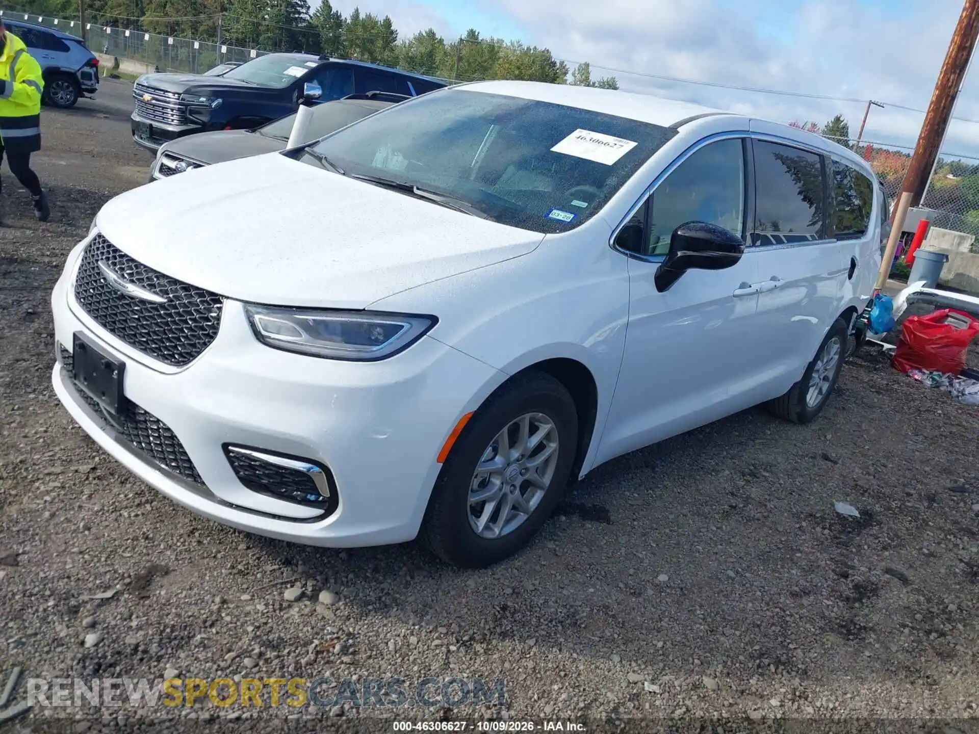 2 fotografías del automóvil dañado 2C4RC1BG8TR283594 CHRYSLER PACIFICA 2026