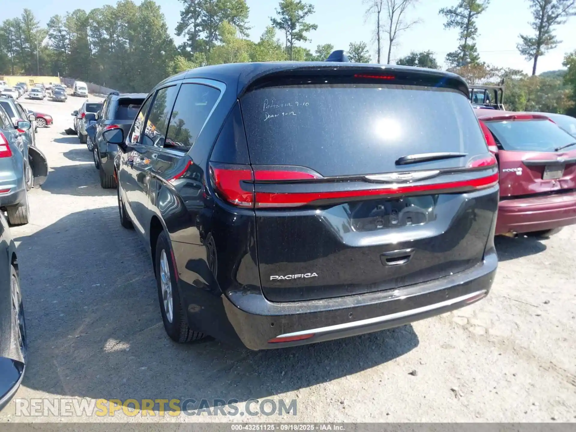 3 Photograph of a damaged car 2C4RC1BG9TR160287 CHRYSLER PACIFICA 2026