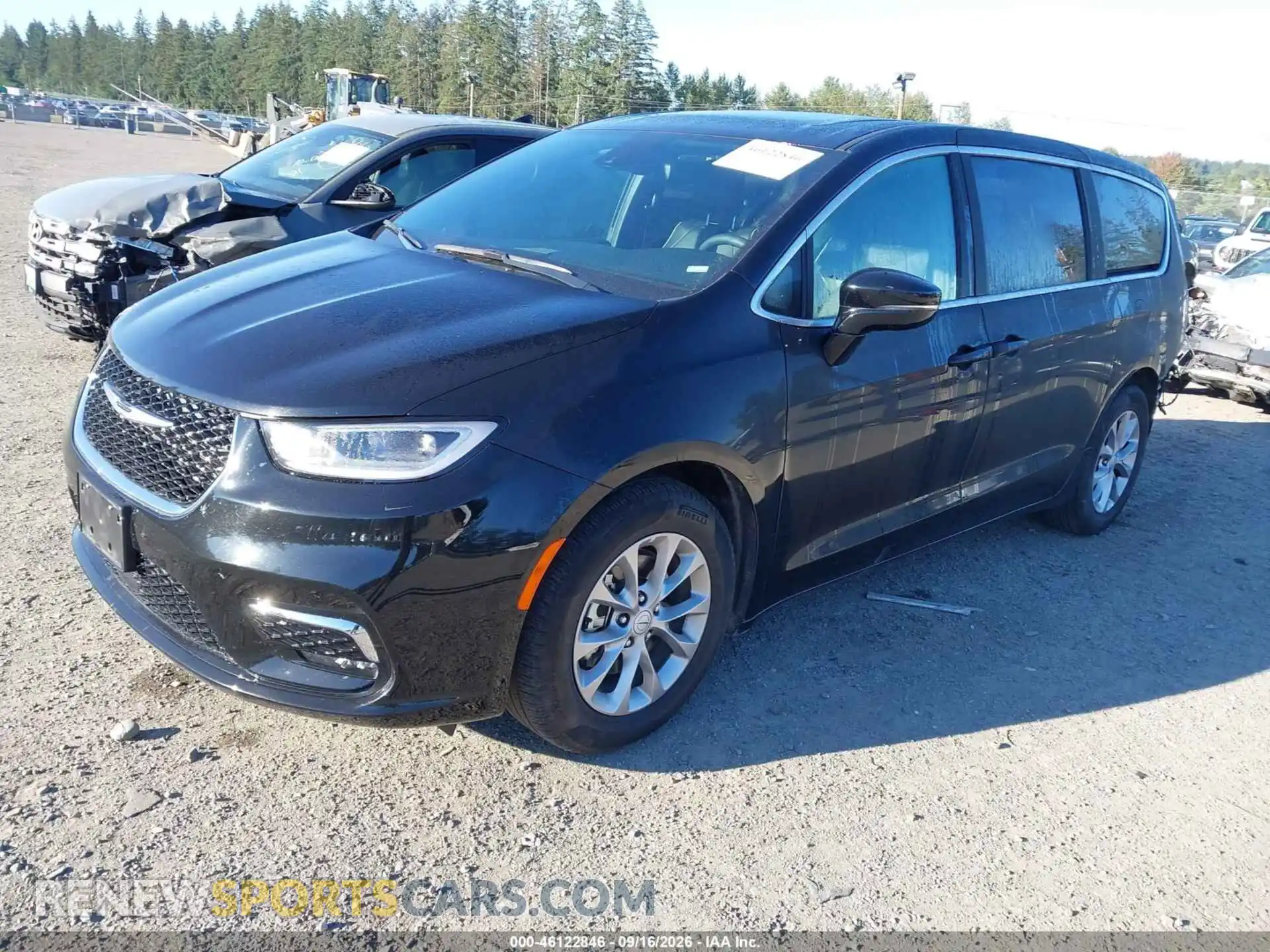2 Photograph of a damaged car 2C4RC1GG3TR195884 CHRYSLER PACIFICA 2026