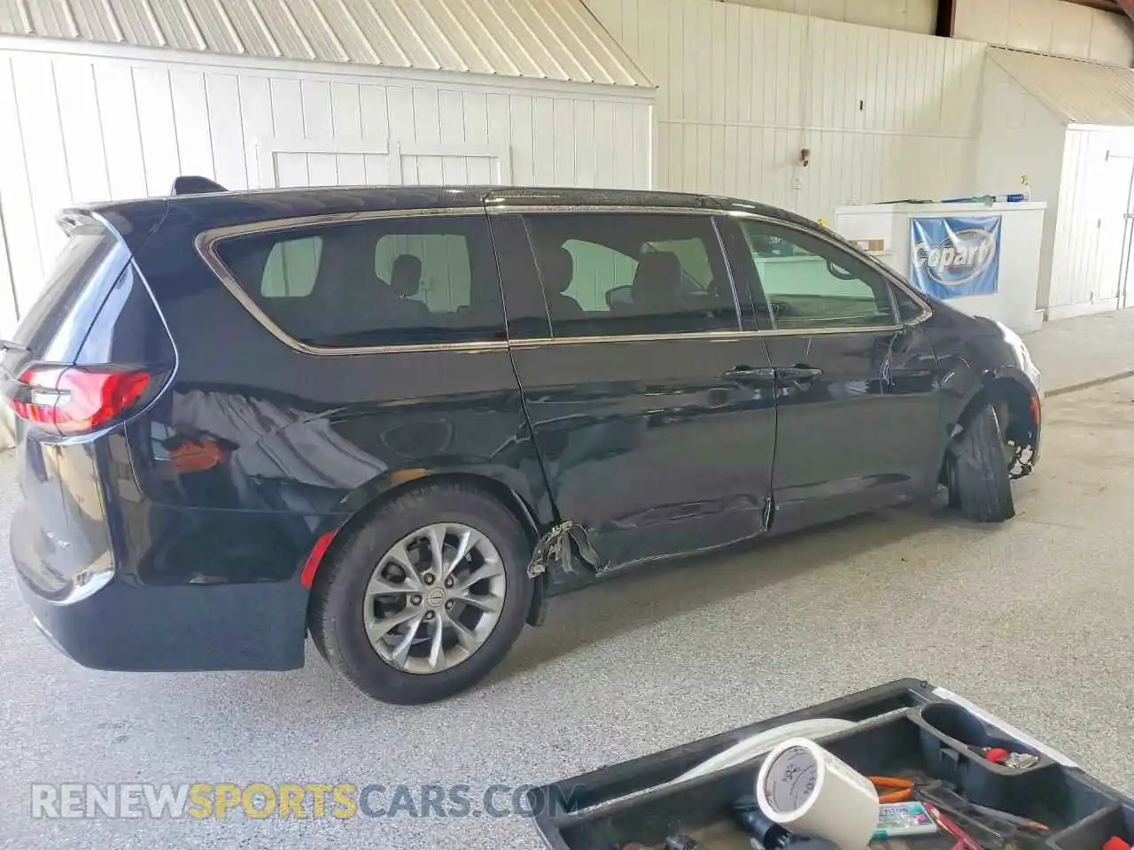 3 Photograph of a damaged car 2C4RC1GG5TR200180 CHRYSLER PACIFICA 2026