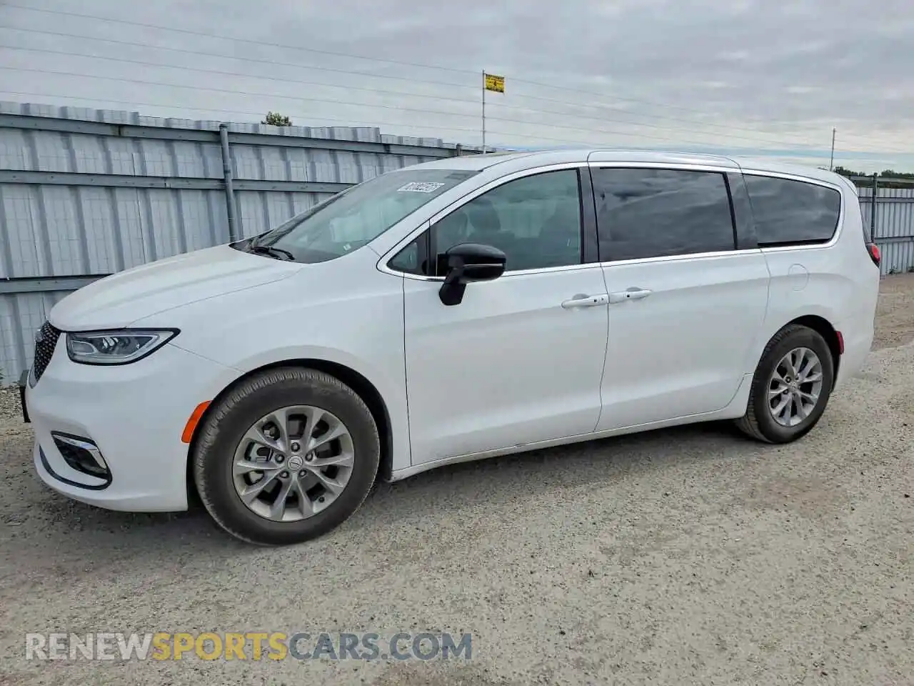 1 Photograph of a damaged car 2C4RC1GG5TR279110 CHRYSLER PACIFICA 2026