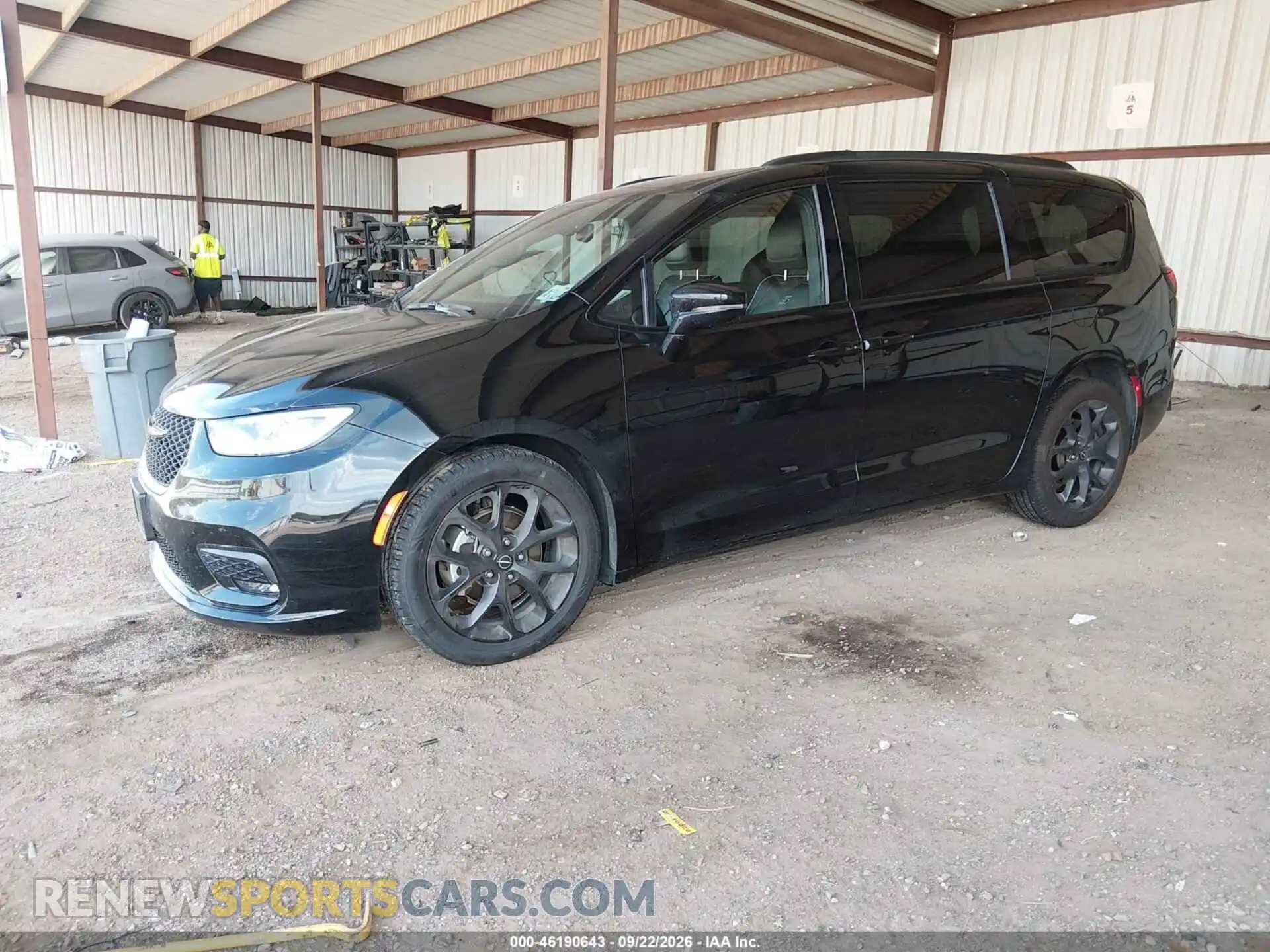 2 Фотография поврежденного автомобиля 2C4RC1GG6TR159509 CHRYSLER PACIFICA 2026
