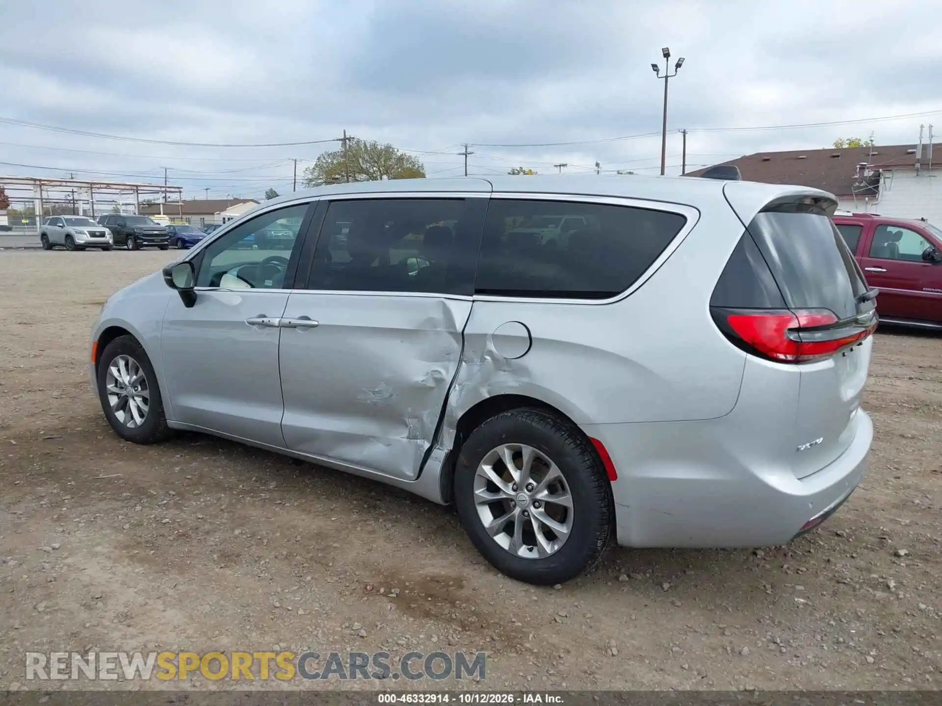 3 Photograph of a damaged car 2C4RC1GG7TR193054 CHRYSLER PACIFICA 2026