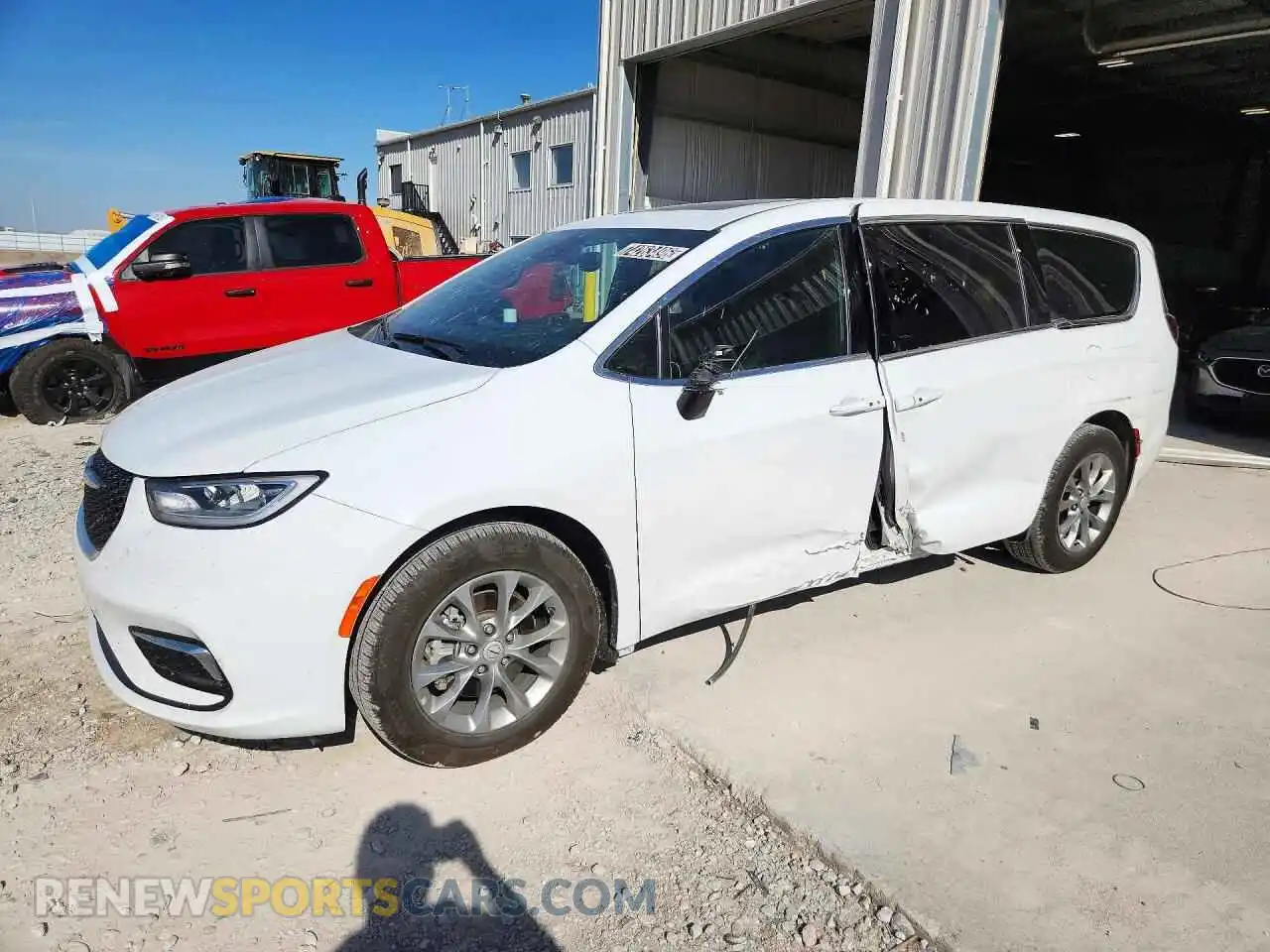 1 fotografías del automóvil dañado 2C4RC1GG8TR200268 CHRYSLER PACIFICA 2026