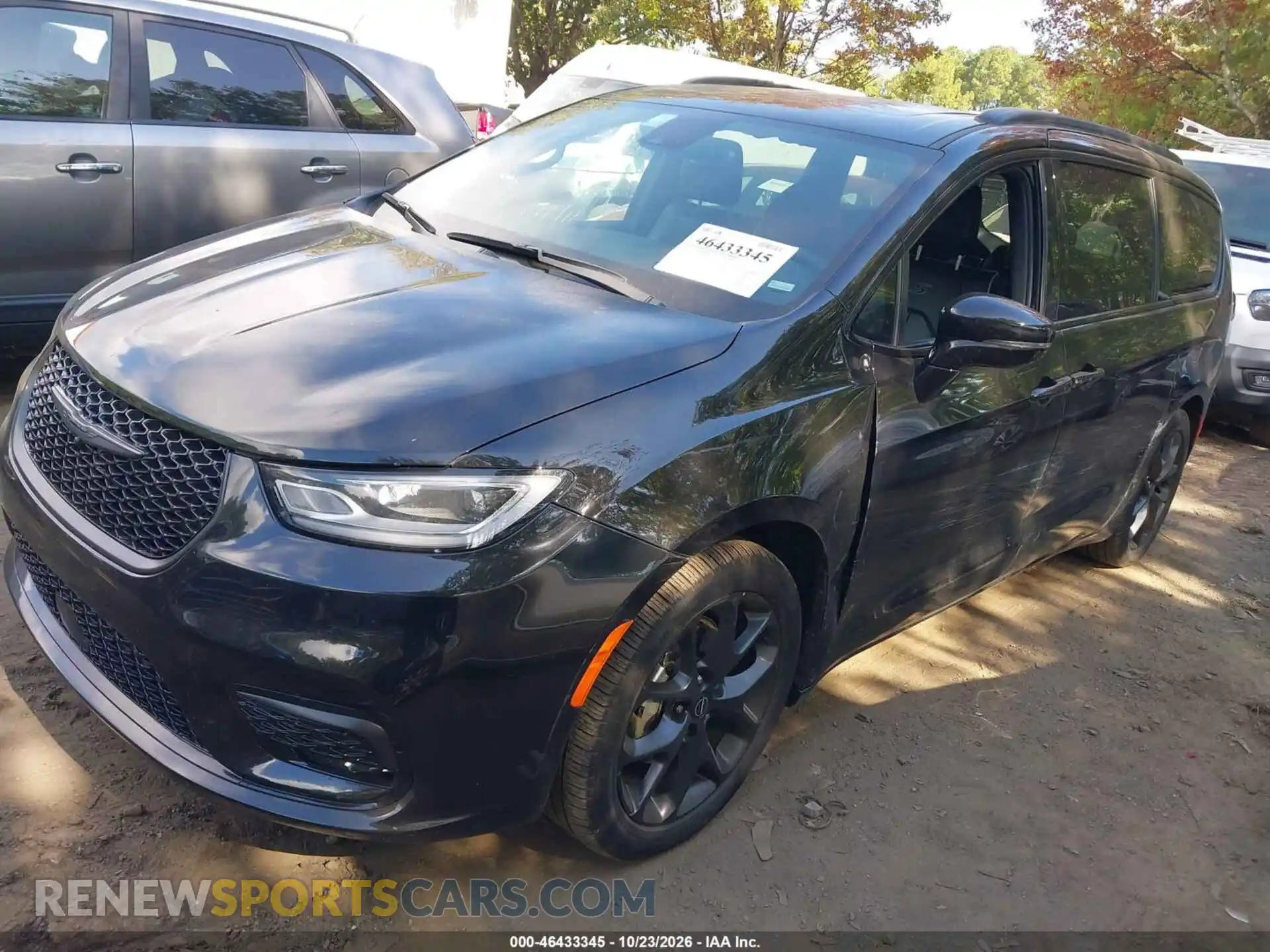 2 Photograph of a damaged car 2C4RC1GG9TR161903 CHRYSLER PACIFICA 2026