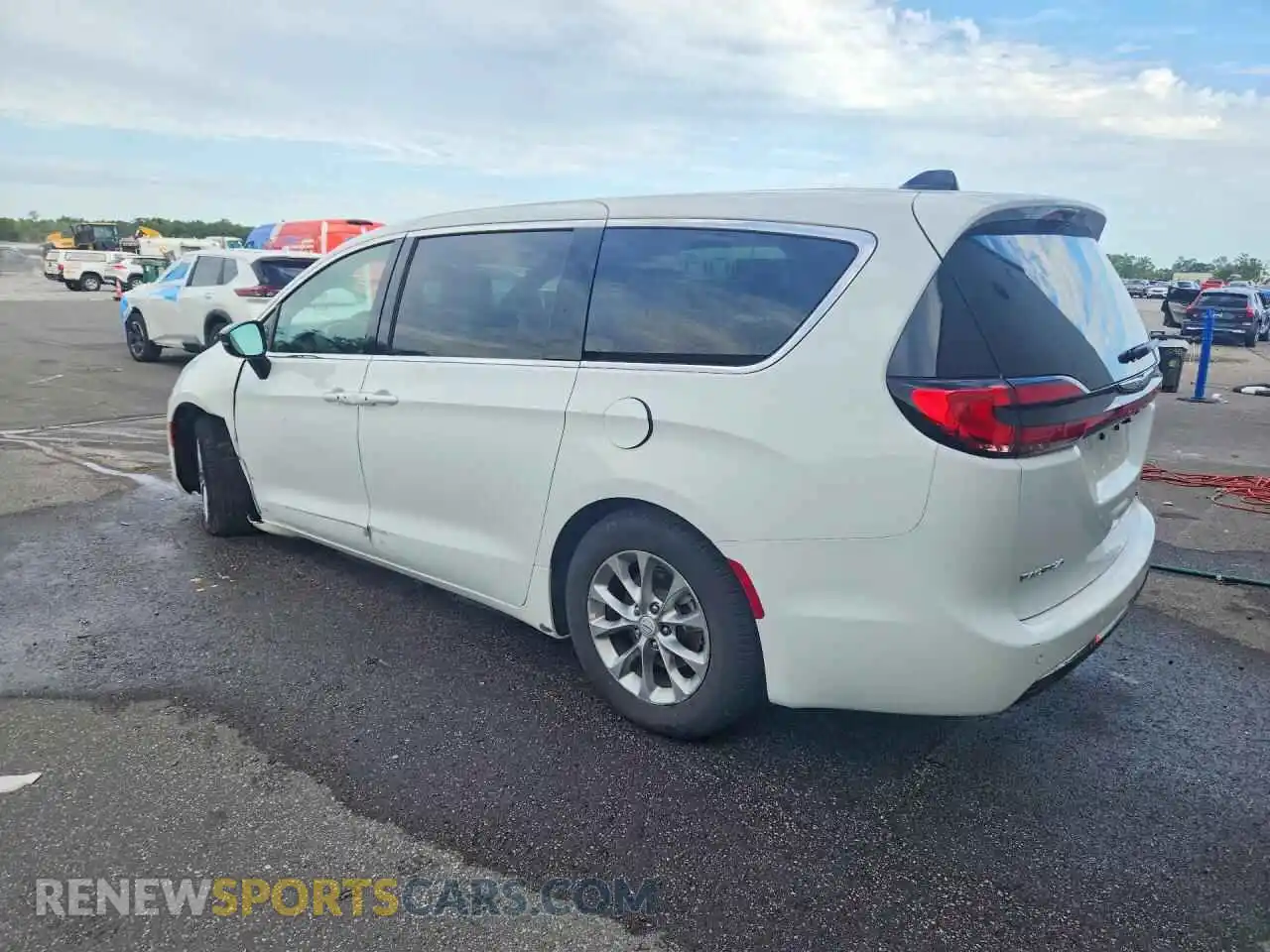 2 Photograph of a damaged car 2C4RC1GG9TR263072 CHRYSLER PACIFICA 2026