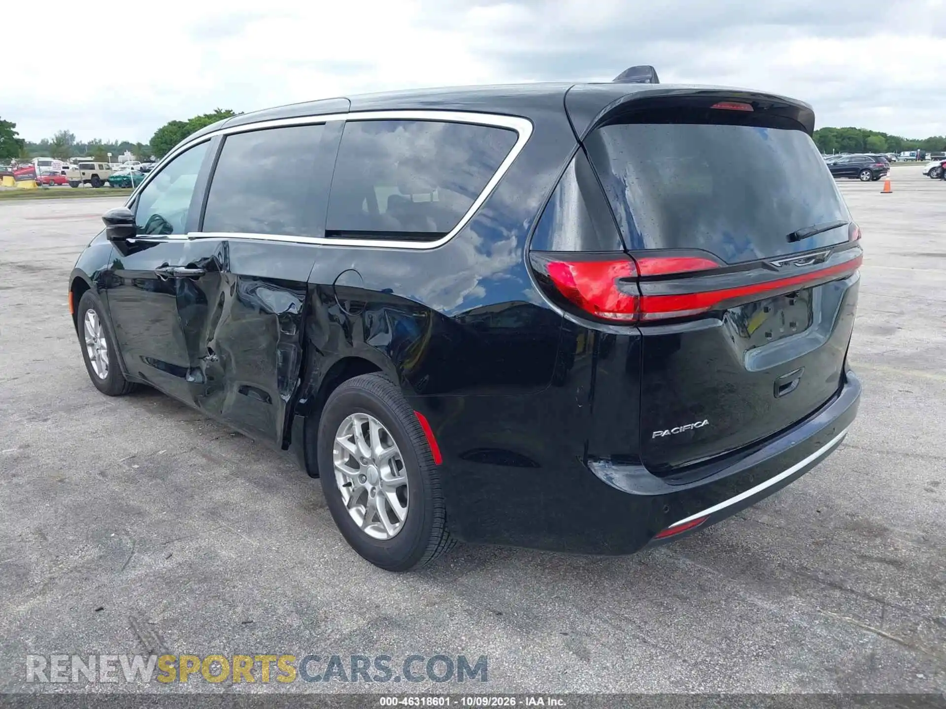 3 Photograph of a damaged car 2C4RC1BG0VR580717 CHRYSLER PACIFICA 2027