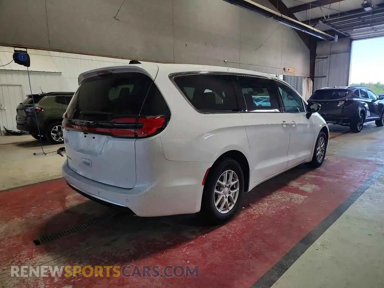 3 Photograph of a damaged car 2C4RC1BG0VR594004 CHRYSLER PACIFICA 2027