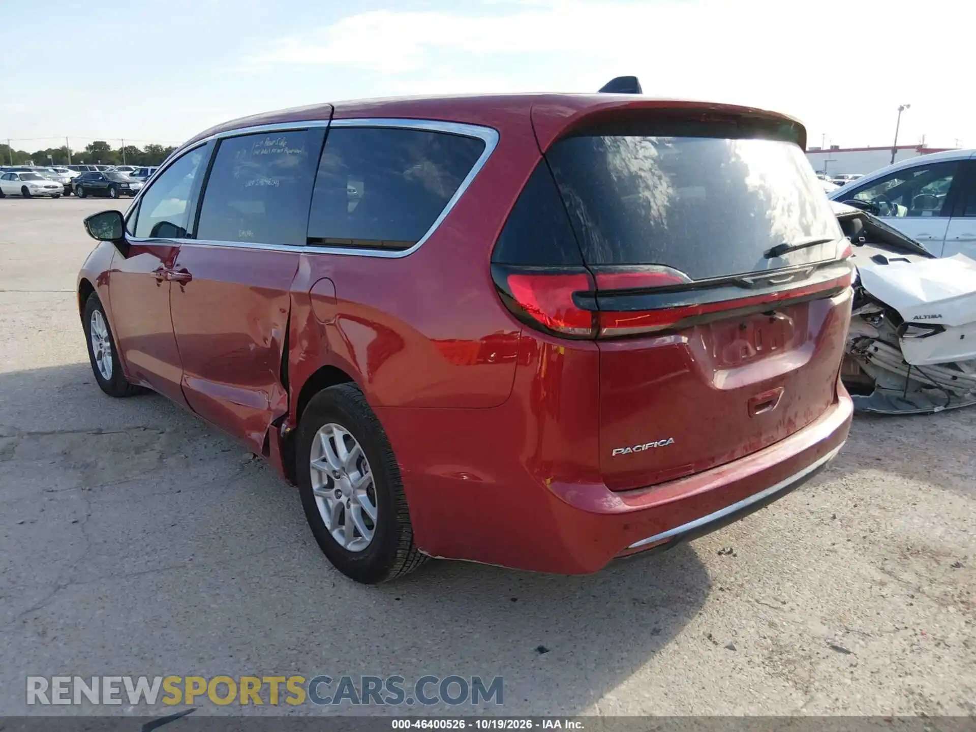 3 Photograph of a damaged car 2C4RC1BG1VR577583 CHRYSLER PACIFICA 2027